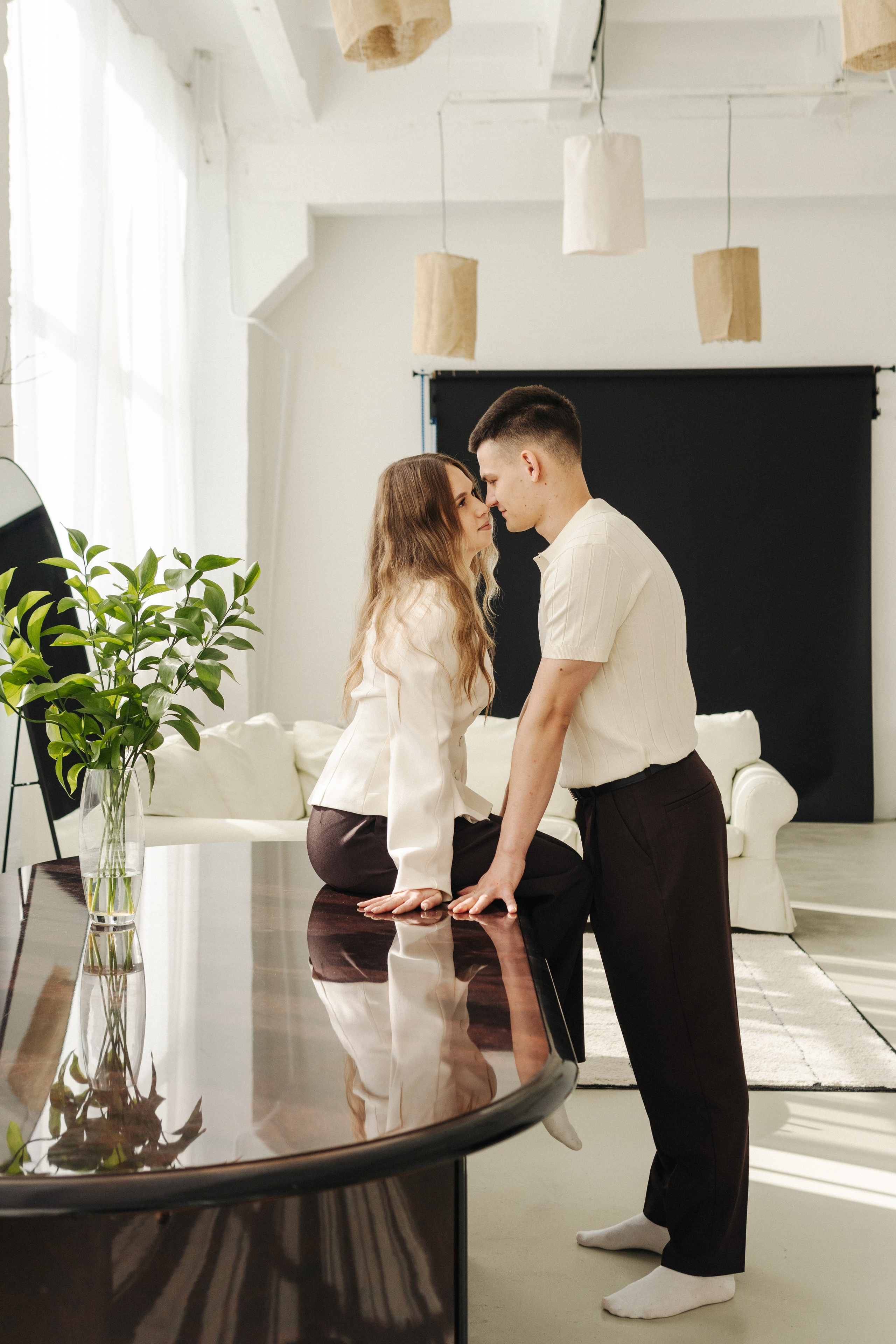 Danila & Olesya. Я — Алёна и я фотографирую красиво (е)