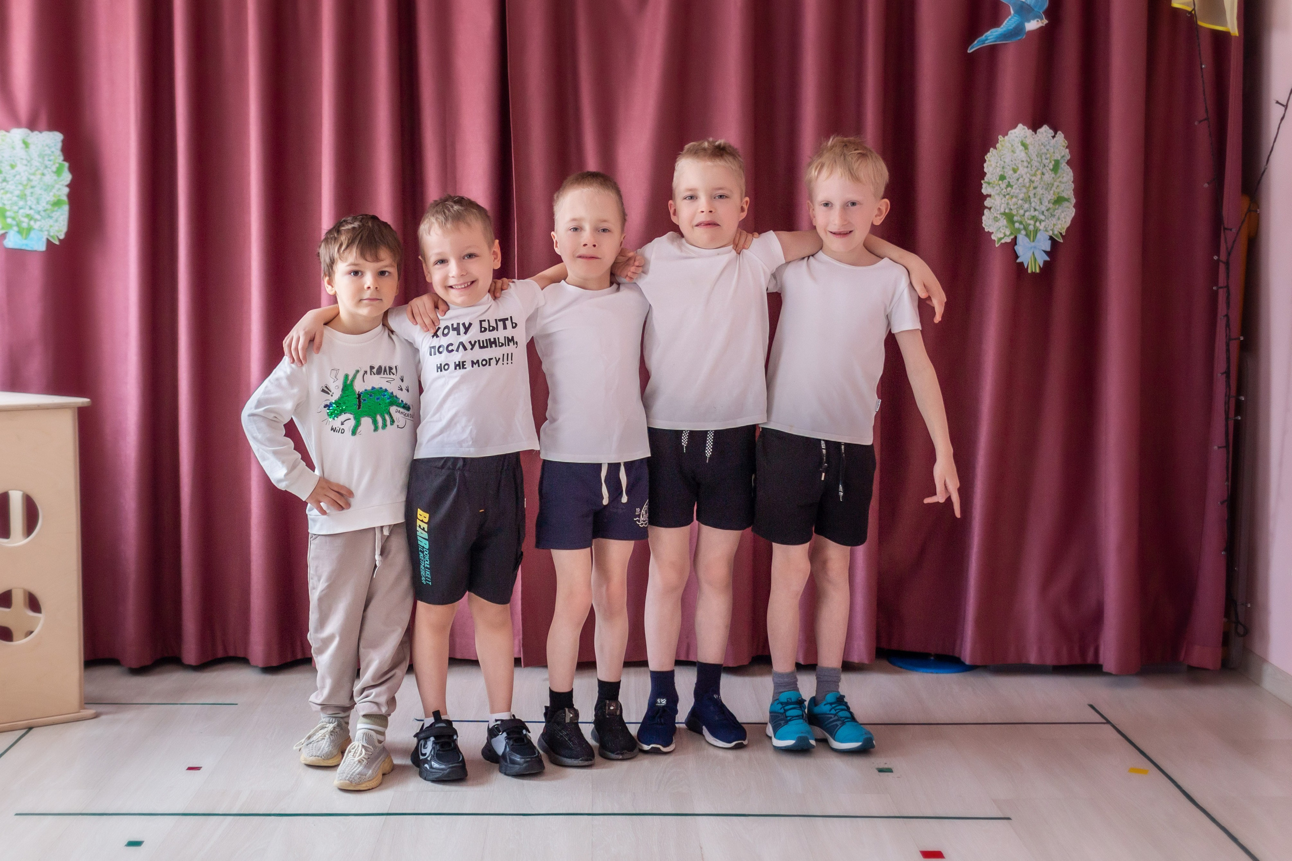 Выпускной фотоальбом 2025. Семейный фотограф в Санкт-Петербурге