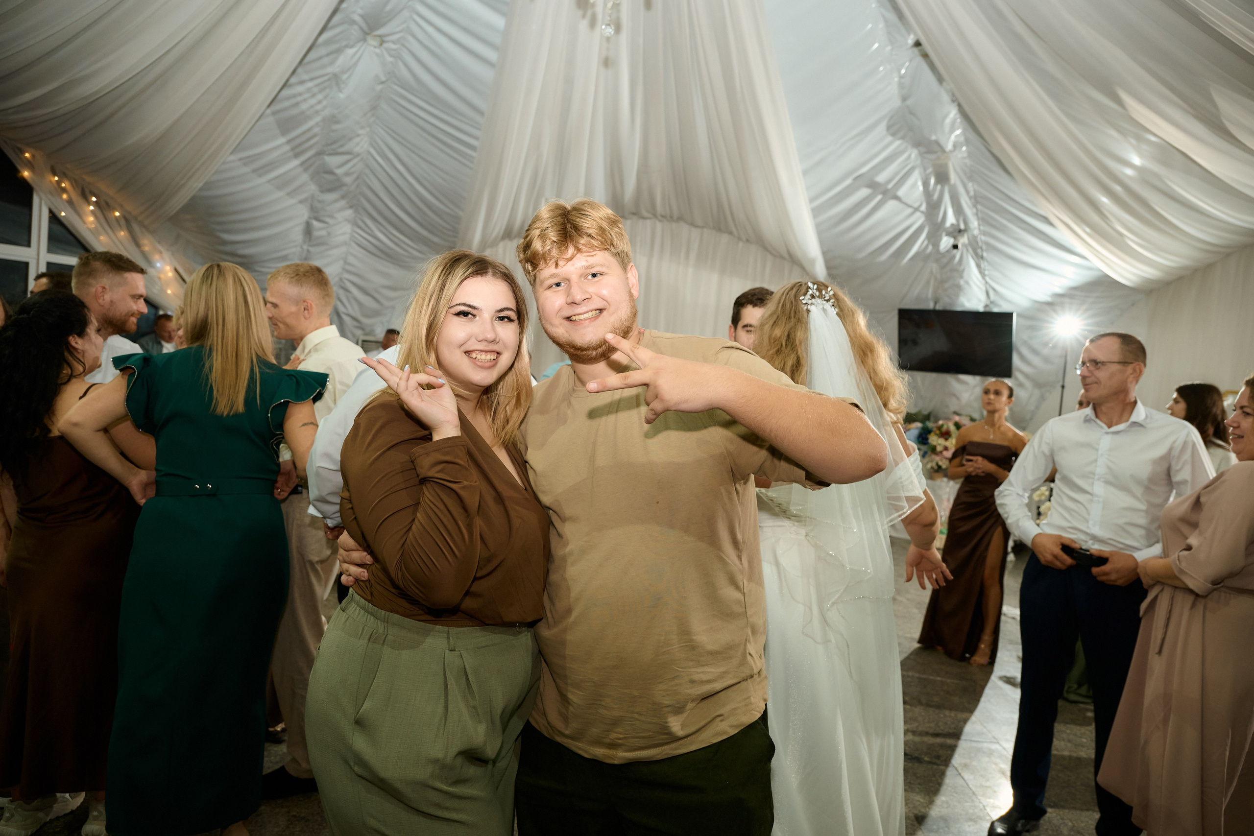 Банкет. Свадебный фотограф и видеооператор Андрей Любовинин