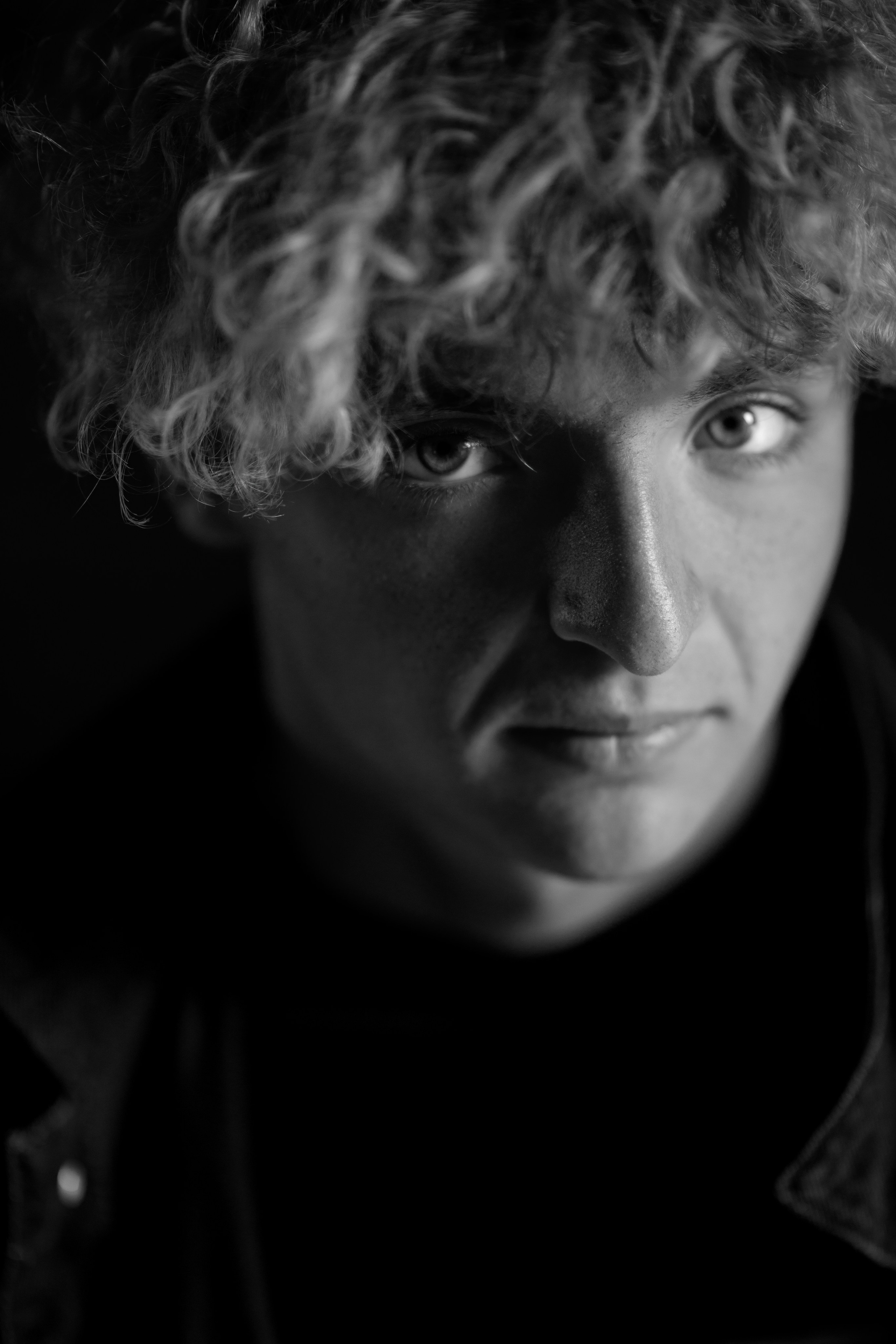 Фотосессия мальчика-подростка в Коломенском. Главная