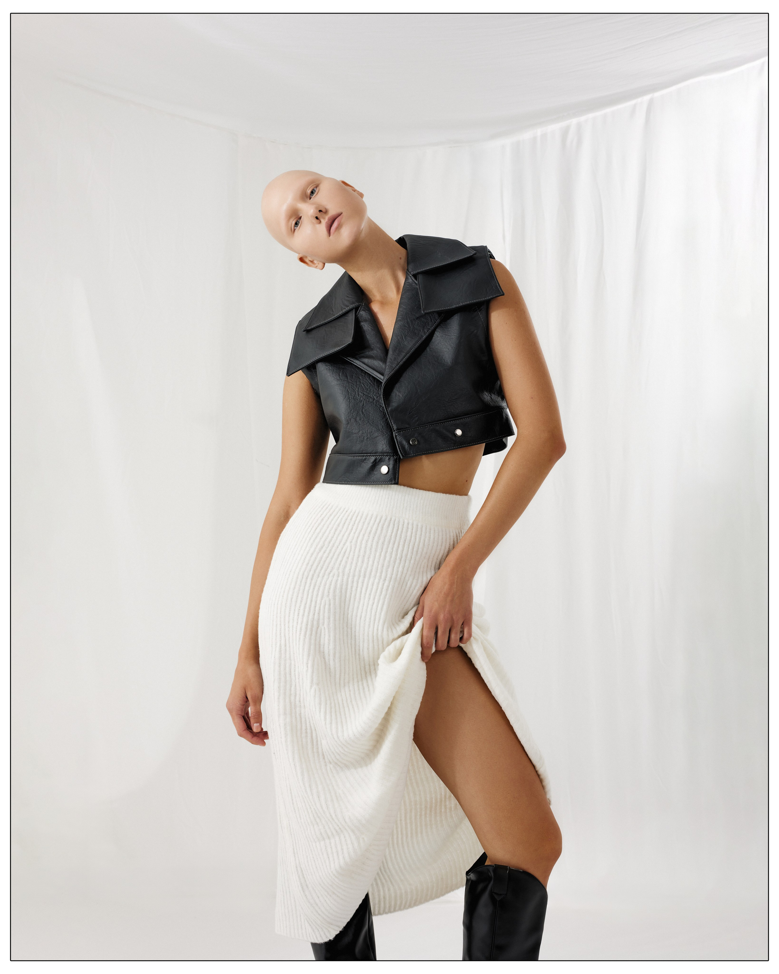 KORZUN. Влада Зюзина — adalwzet posmotri — коммерческий фотограф в Москве — портретный фотограф, фотограф для брендов