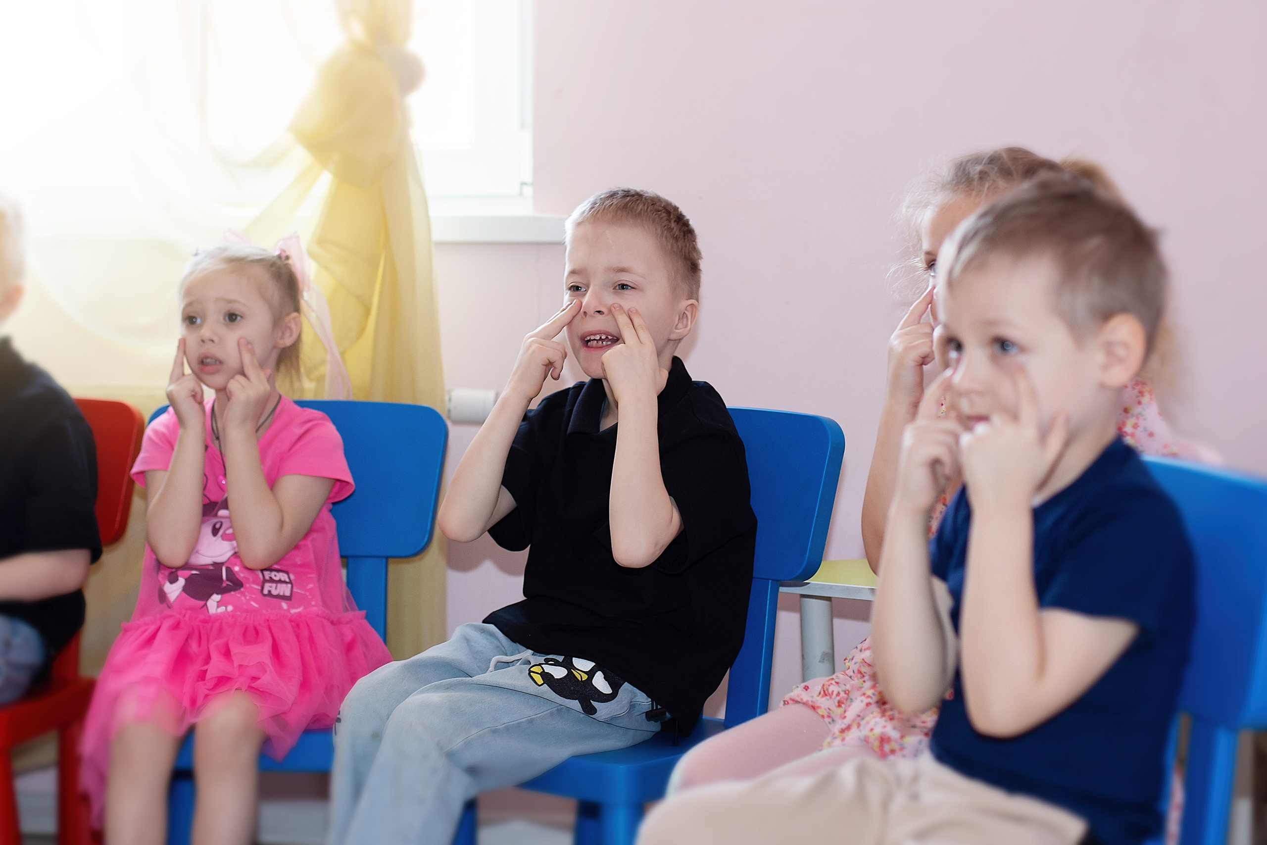 Выпускной фотоальбом 2025. Семейный фотограф в Санкт-Петербурге
