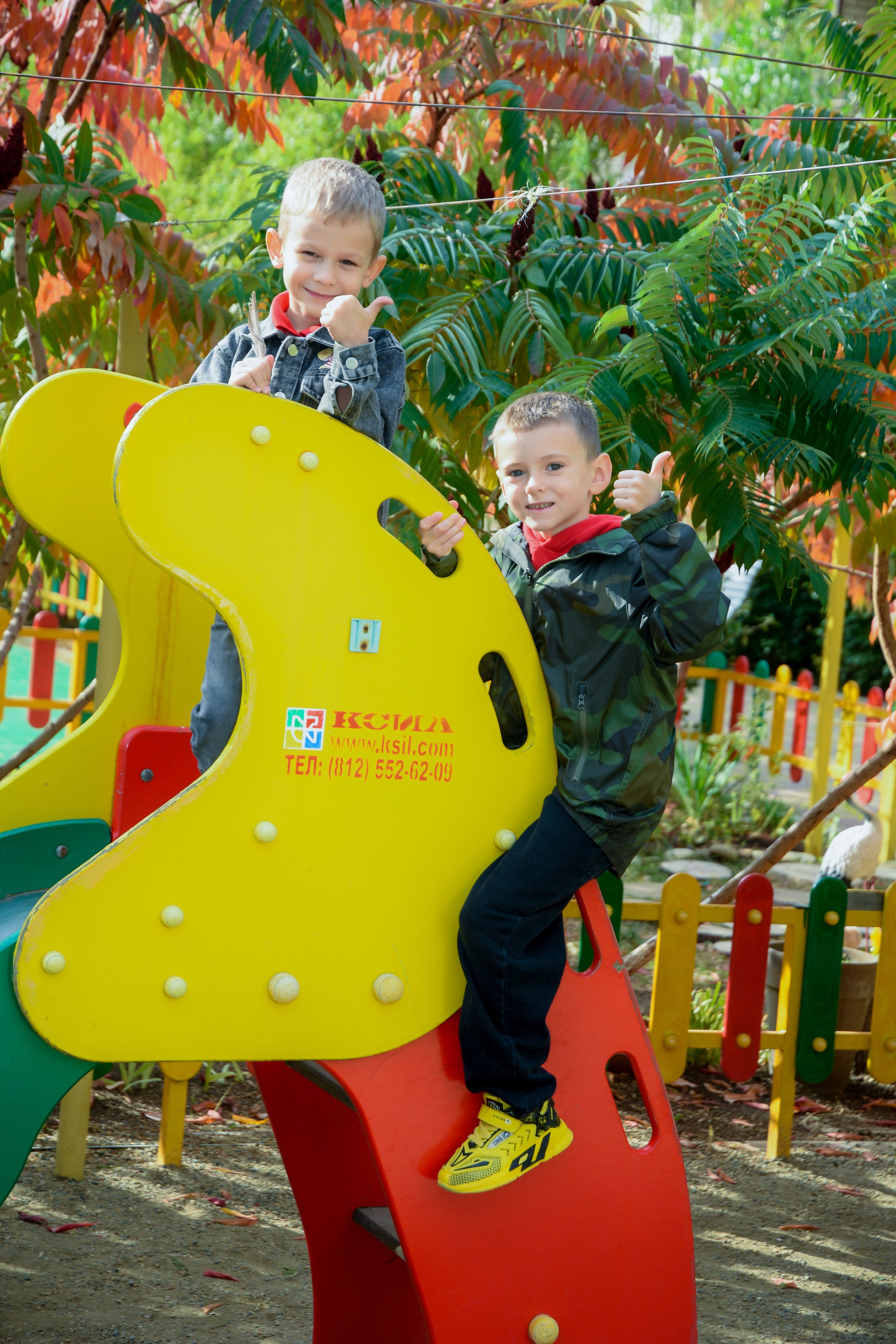Выпускники на прогулке. Вячеслав Скрипник Фотограф Краснодар