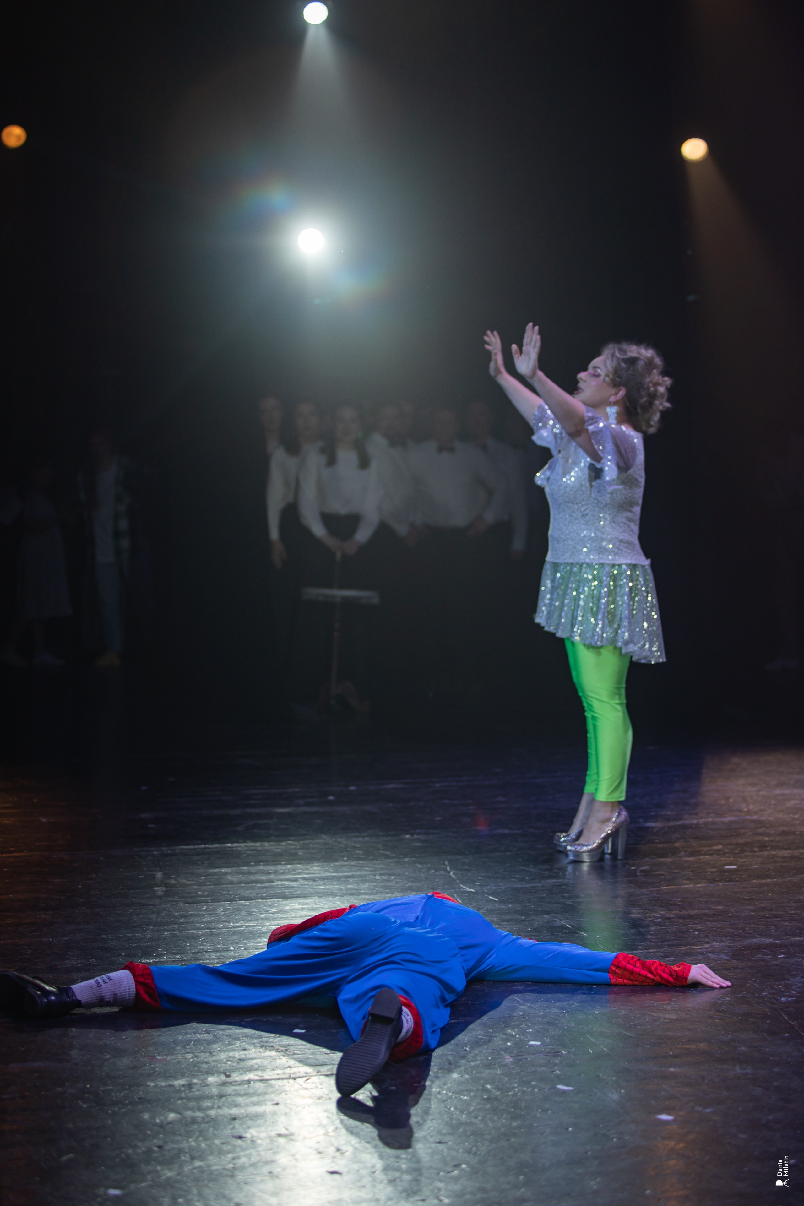 Онежская маска https://denismilutin.wfolio.pro/disk/onezhskaya-maska-petrozavodsk-28zxjw. Портретный фотограф Денис Милютин