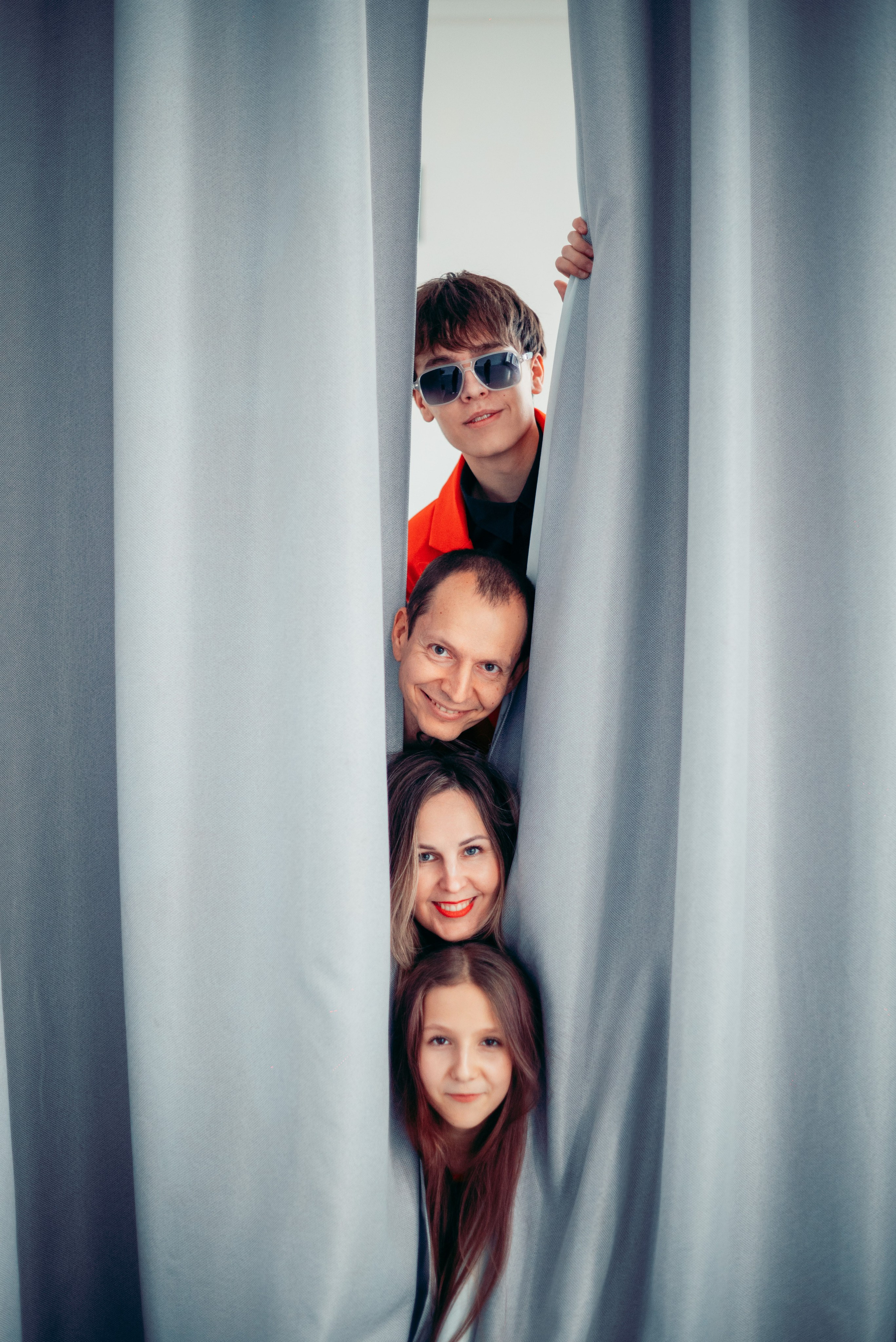 Олег, Ира, Родион и Мира. Творческий фотограф в Волгограде