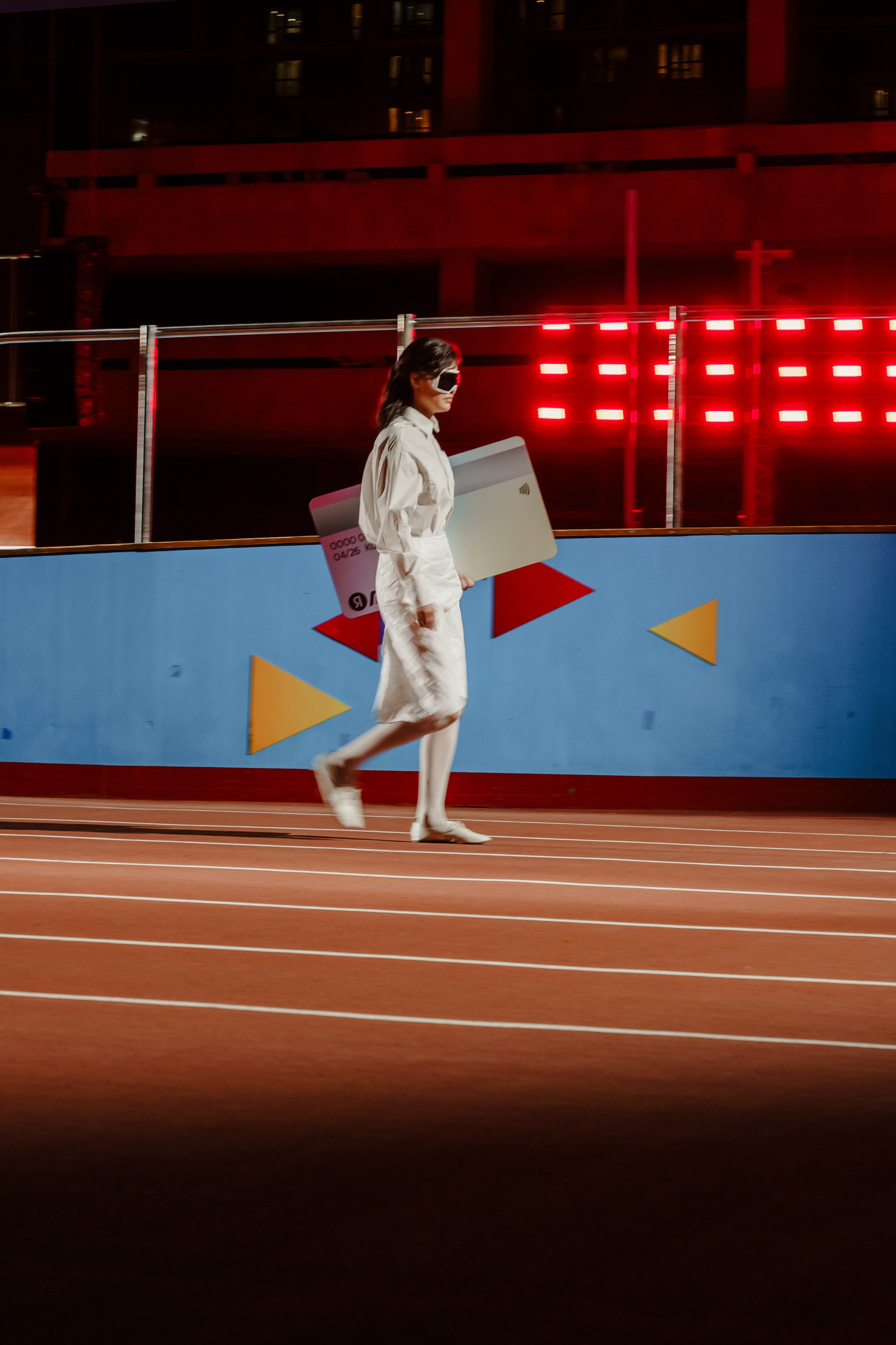 YANDEX FASHION SHOW SS’26. Репортажный фотограф в Москве Саша Дружинина