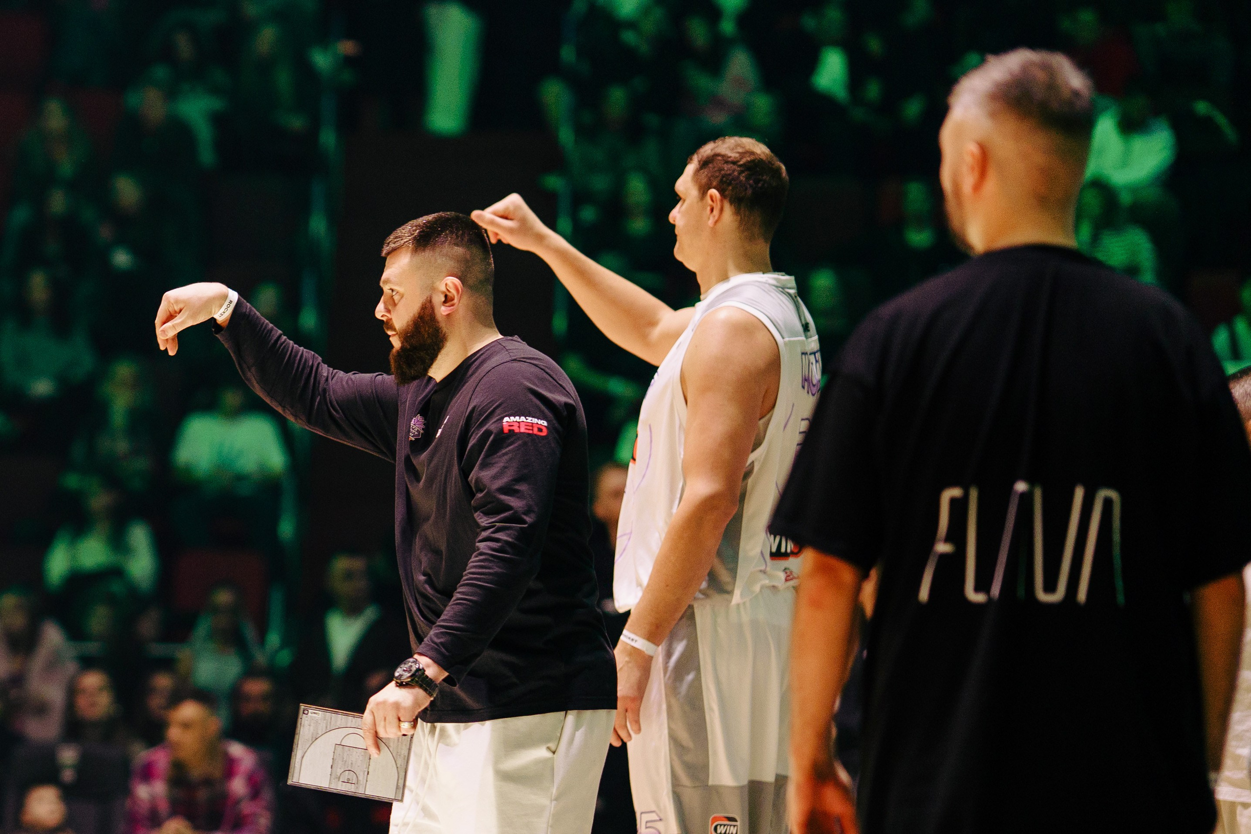 MEDIA BASKET. Репортажный фотограф в Москве Саша Дружинина