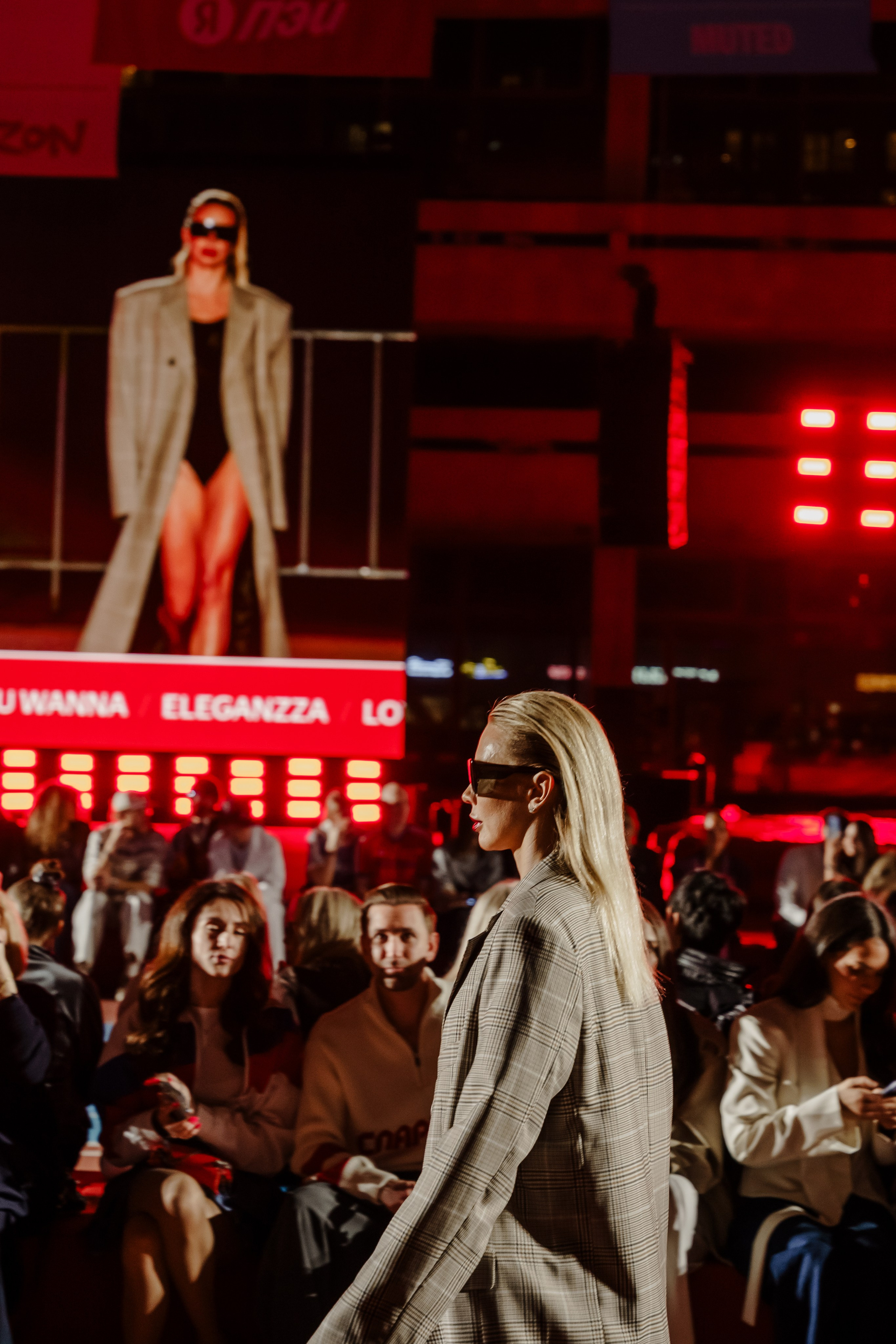 YANDEX FASHION SHOW SS’26. Репортажный фотограф в Москве Саша Дружинина