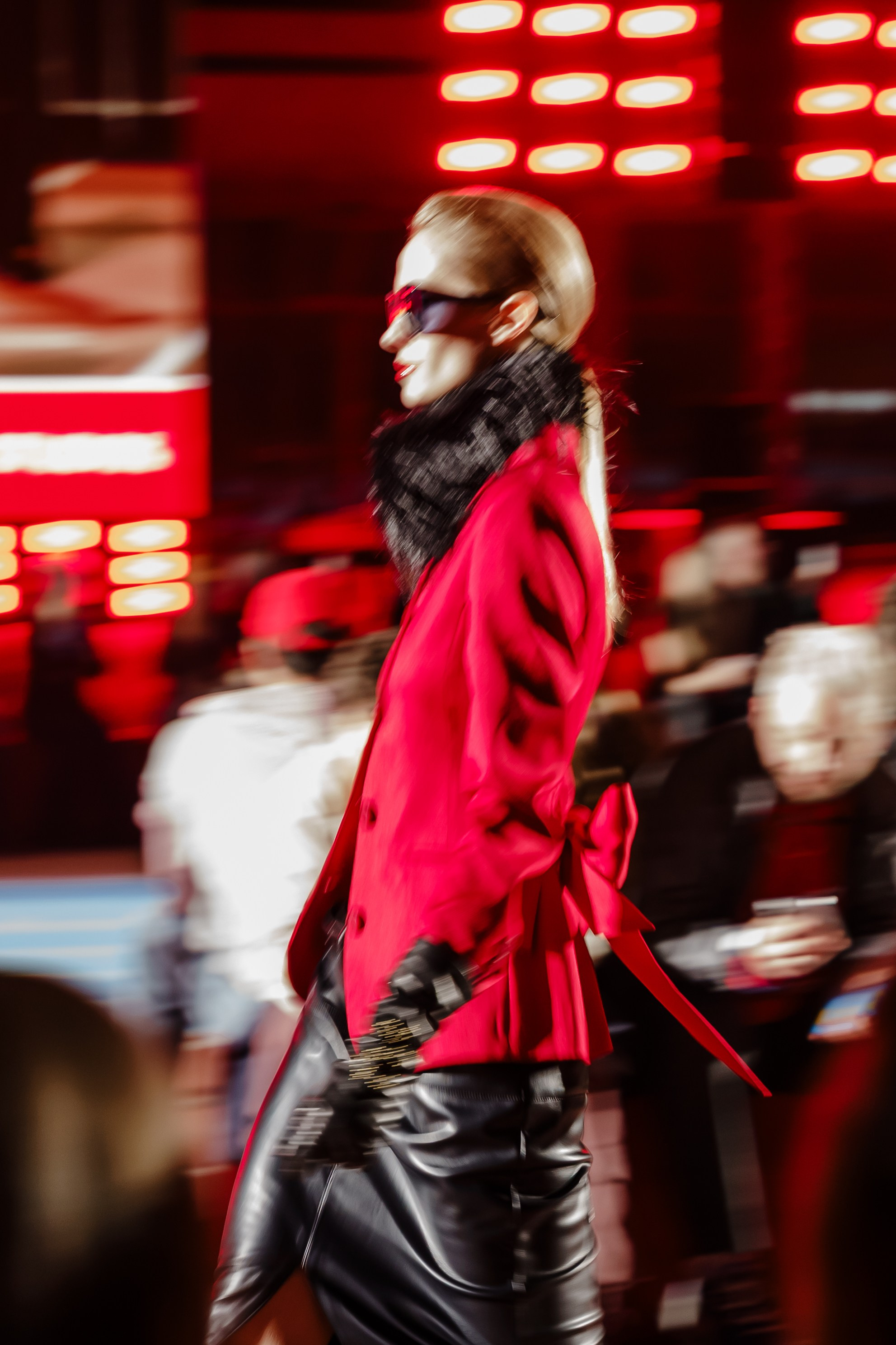 YANDEX FASHION SHOW SS’26. Репортажный фотограф в Москве Саша Дружинина