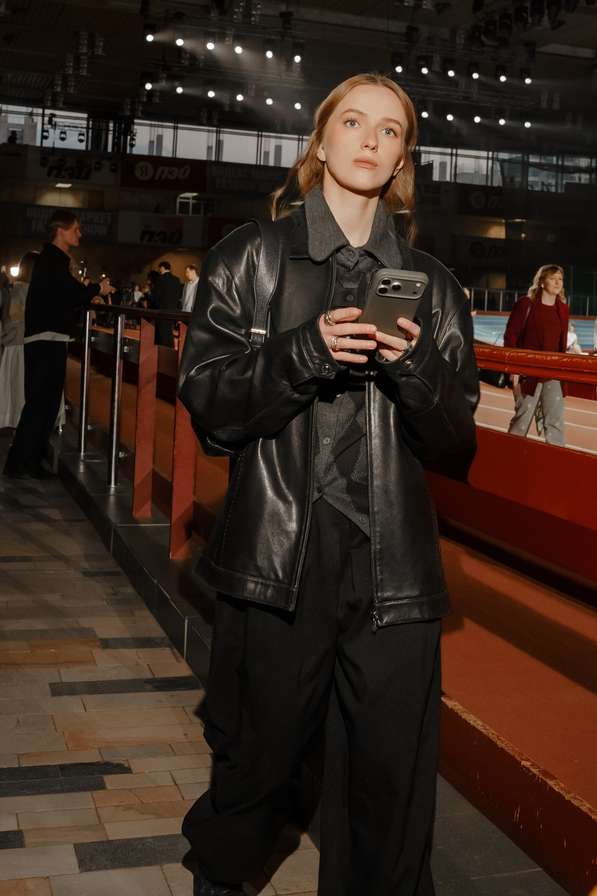 YANDEX FASHION SHOW SS’26. Репортажный фотограф в Москве Саша Дружинина