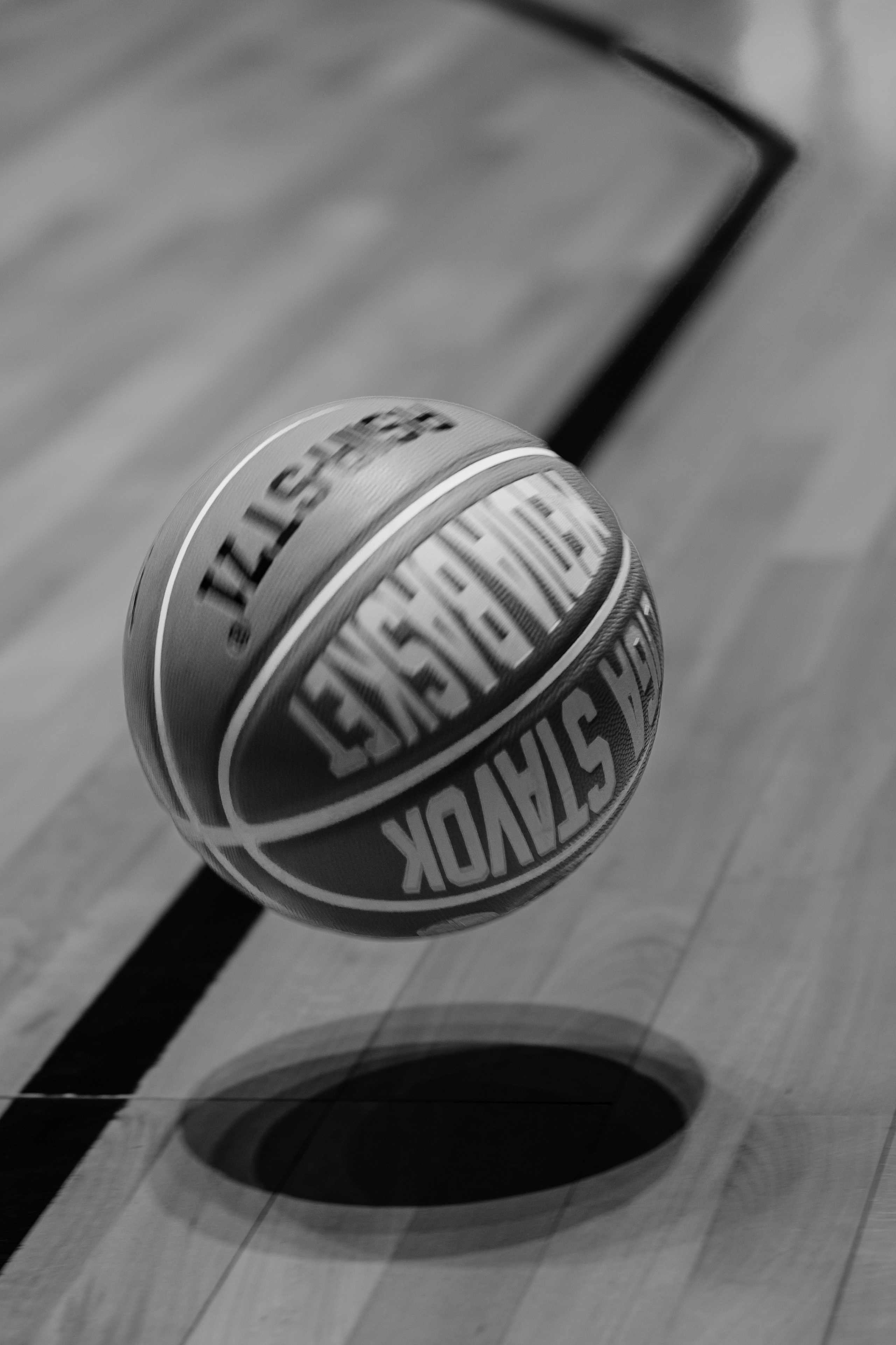 MEDIA BASKET. Репортажный фотограф в Москве Саша Дружинина