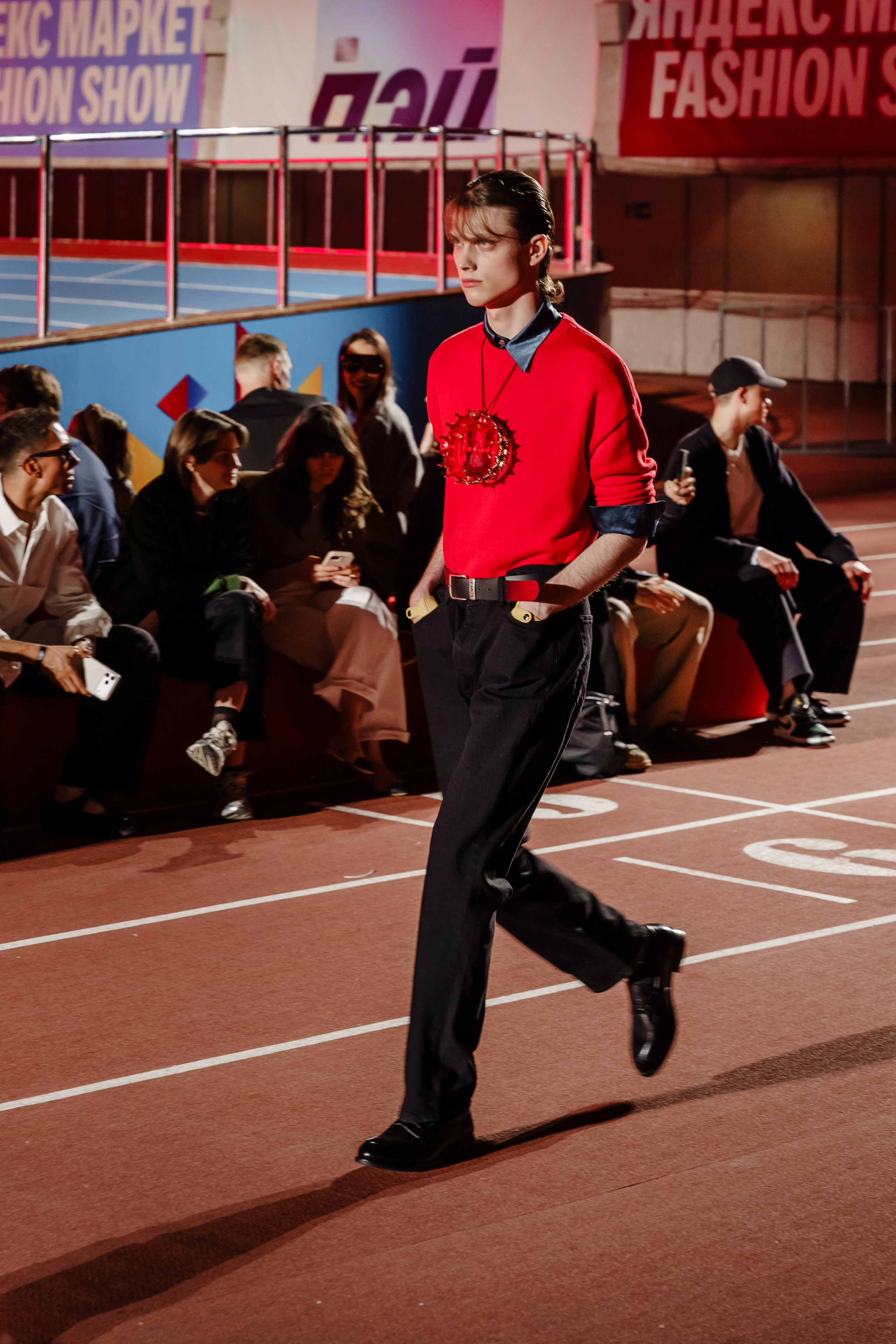 YANDEX FASHION SHOW SS’26. Репортажный фотограф в Москве Саша Дружинина