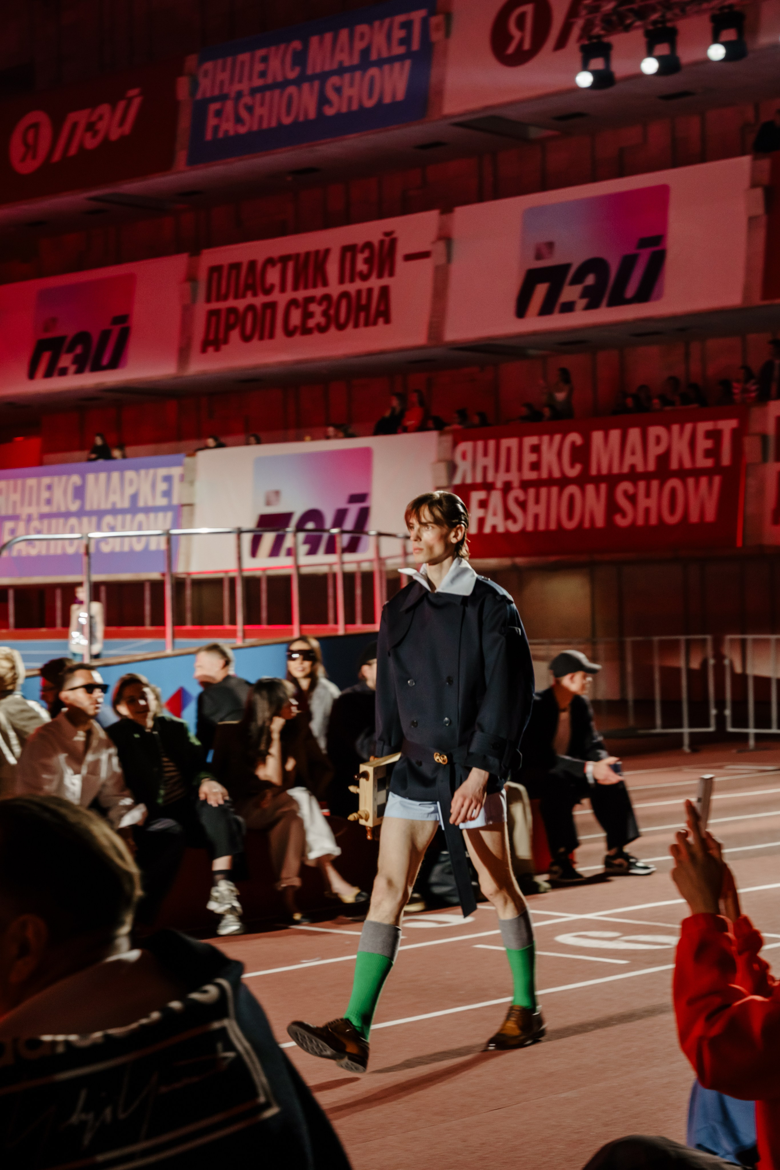YANDEX FASHION SHOW SS’26. Репортажный фотограф в Москве Саша Дружинина