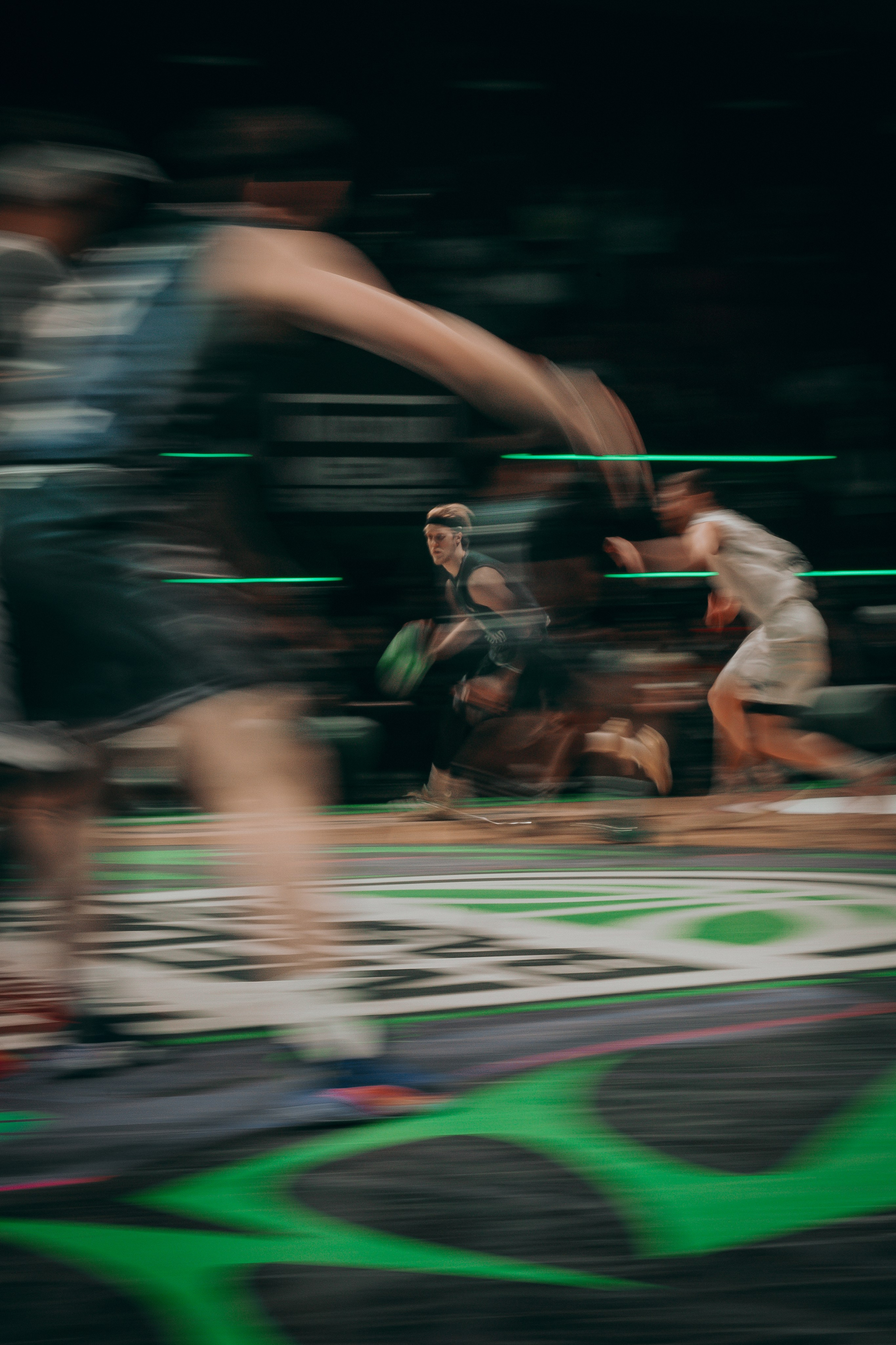MEDIA BASKET. Репортажный фотограф в Москве Саша Дружинина