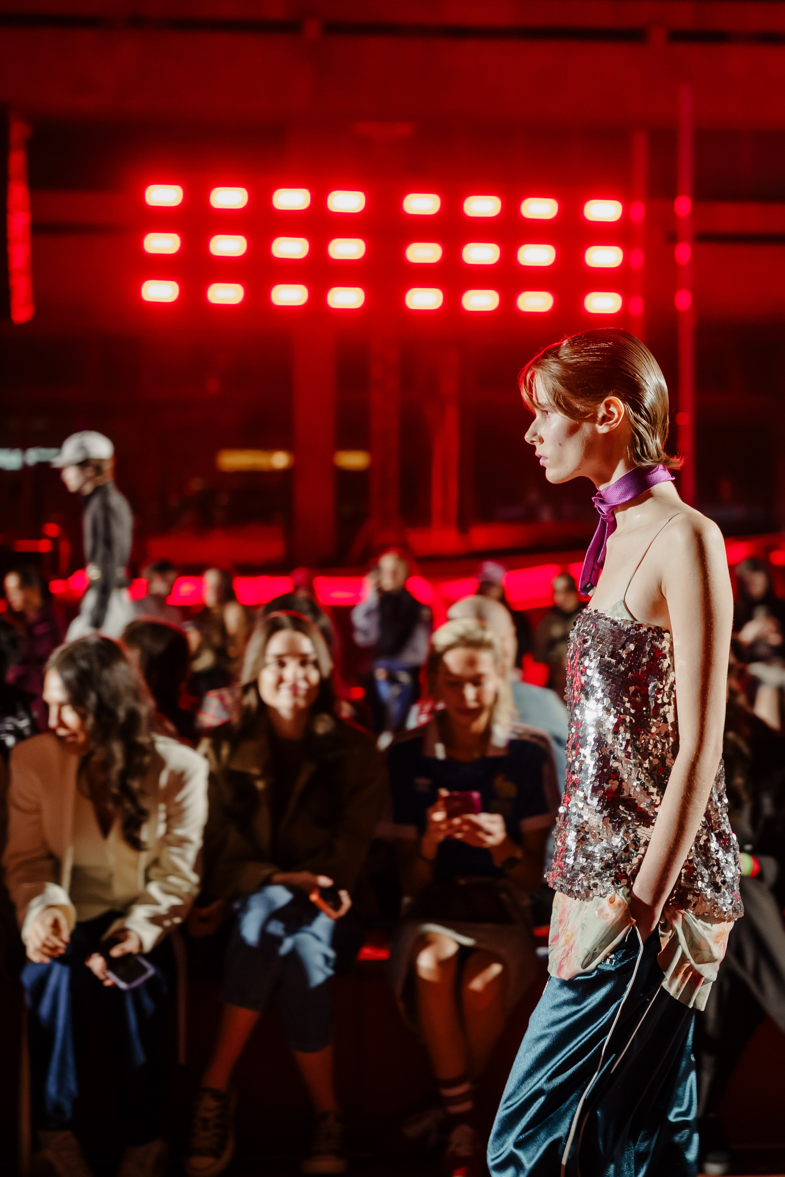 YANDEX FASHION SHOW SS’26. Репортажный фотограф в Москве Саша Дружинина
