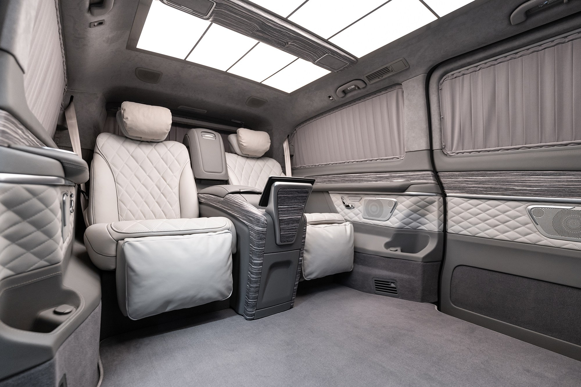 V-Class Glossy. Автомобильный фотограф в Москве | Базилев Александр