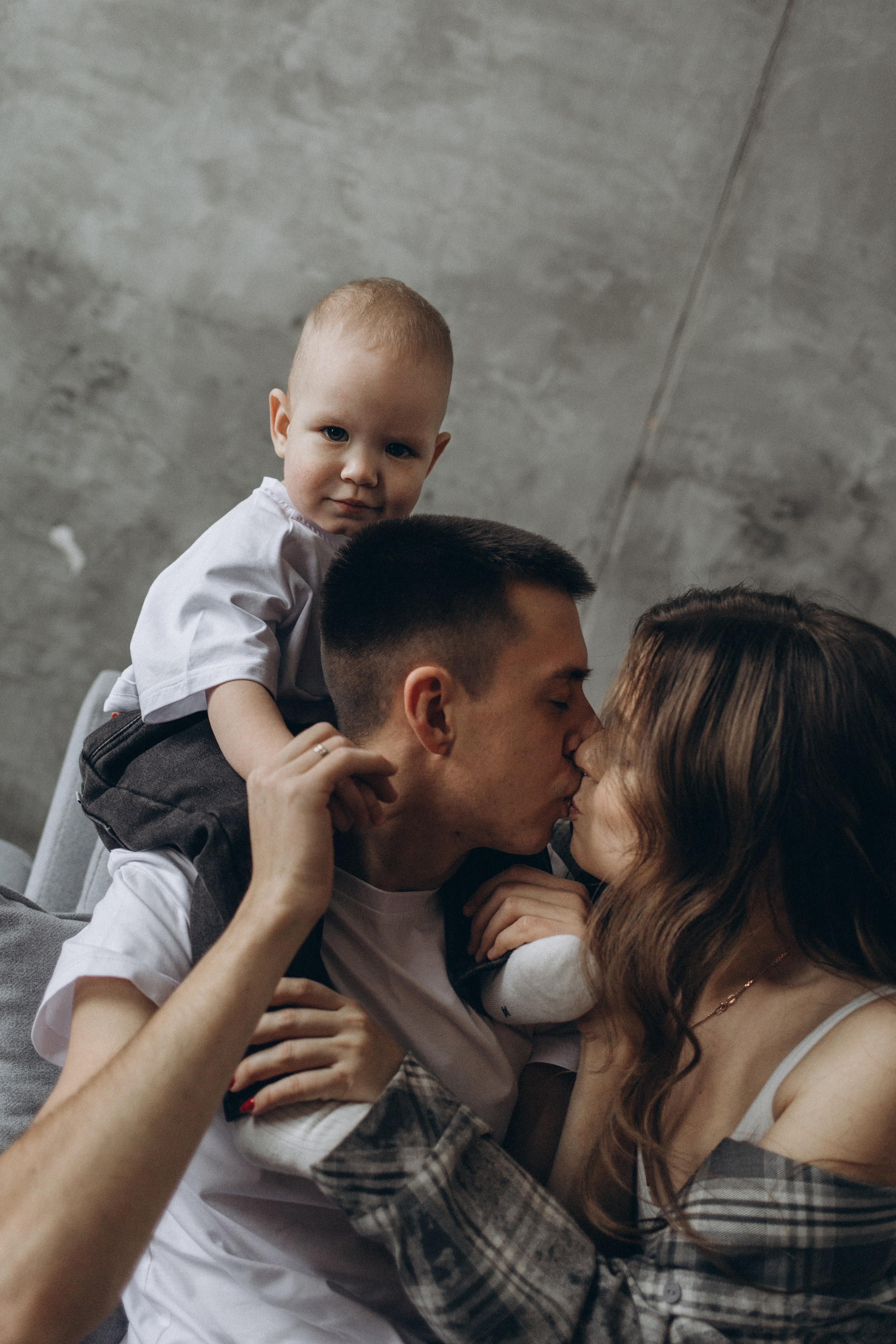 Ира, Данила и Марк. Главная