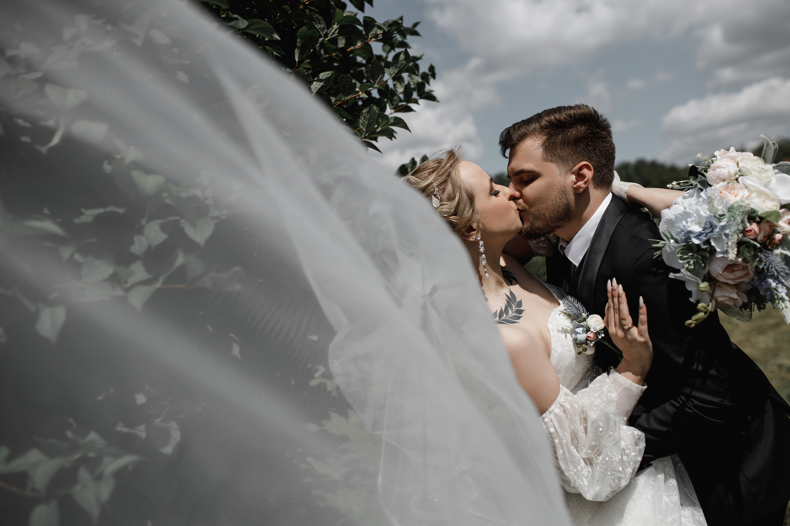 Свадебные съемки. Fashion и контент-фотограф в Москве Антон Попелнуха