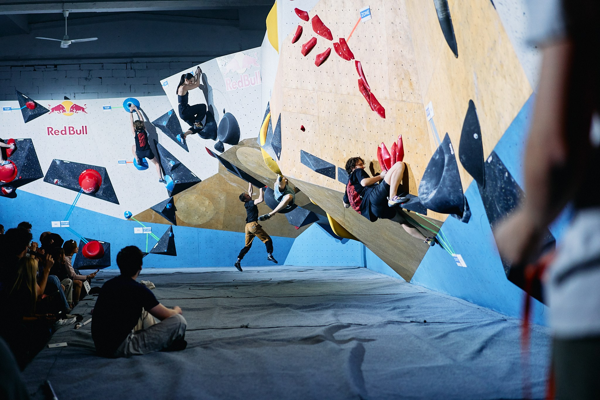 Bouldering Competition (Vertical, Vilnius). Photographer in Vilnius