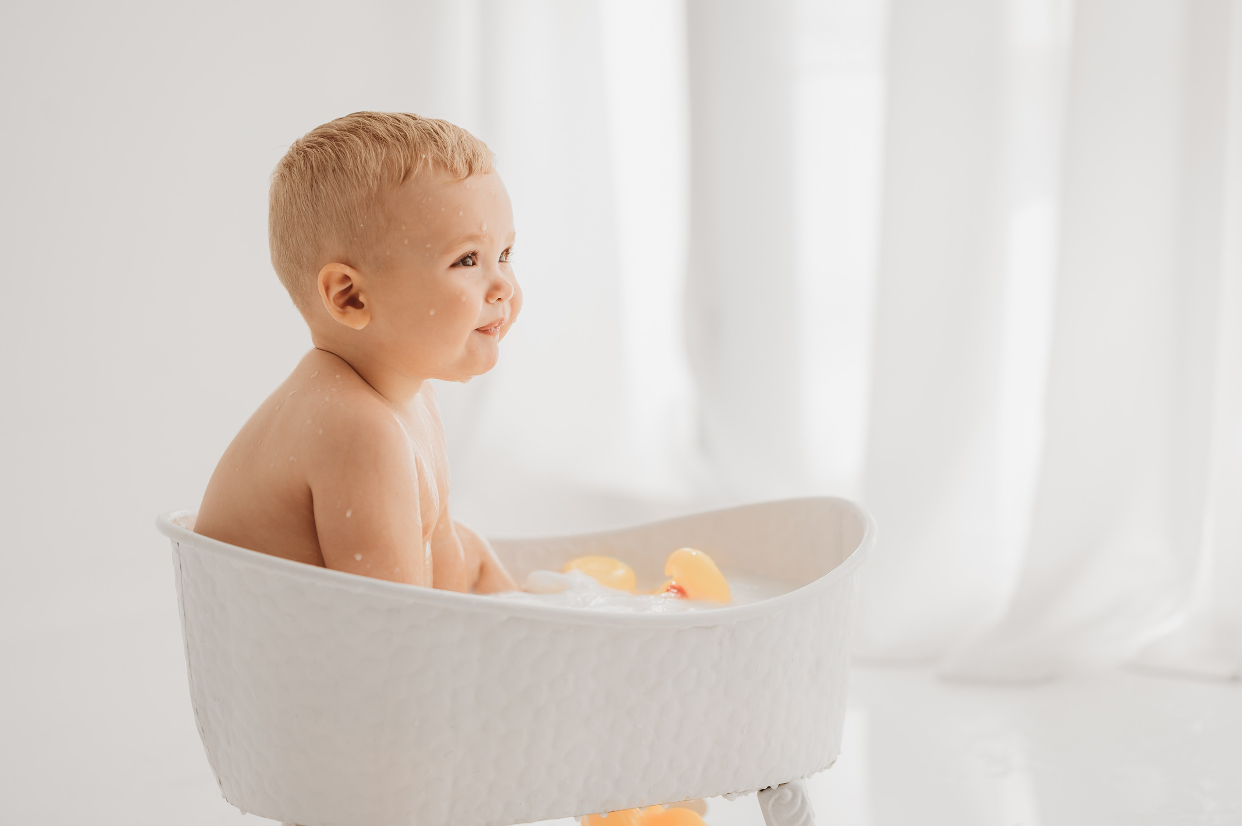 Молочные ванночки. Детский и семейный фотограф Ирина Гладких