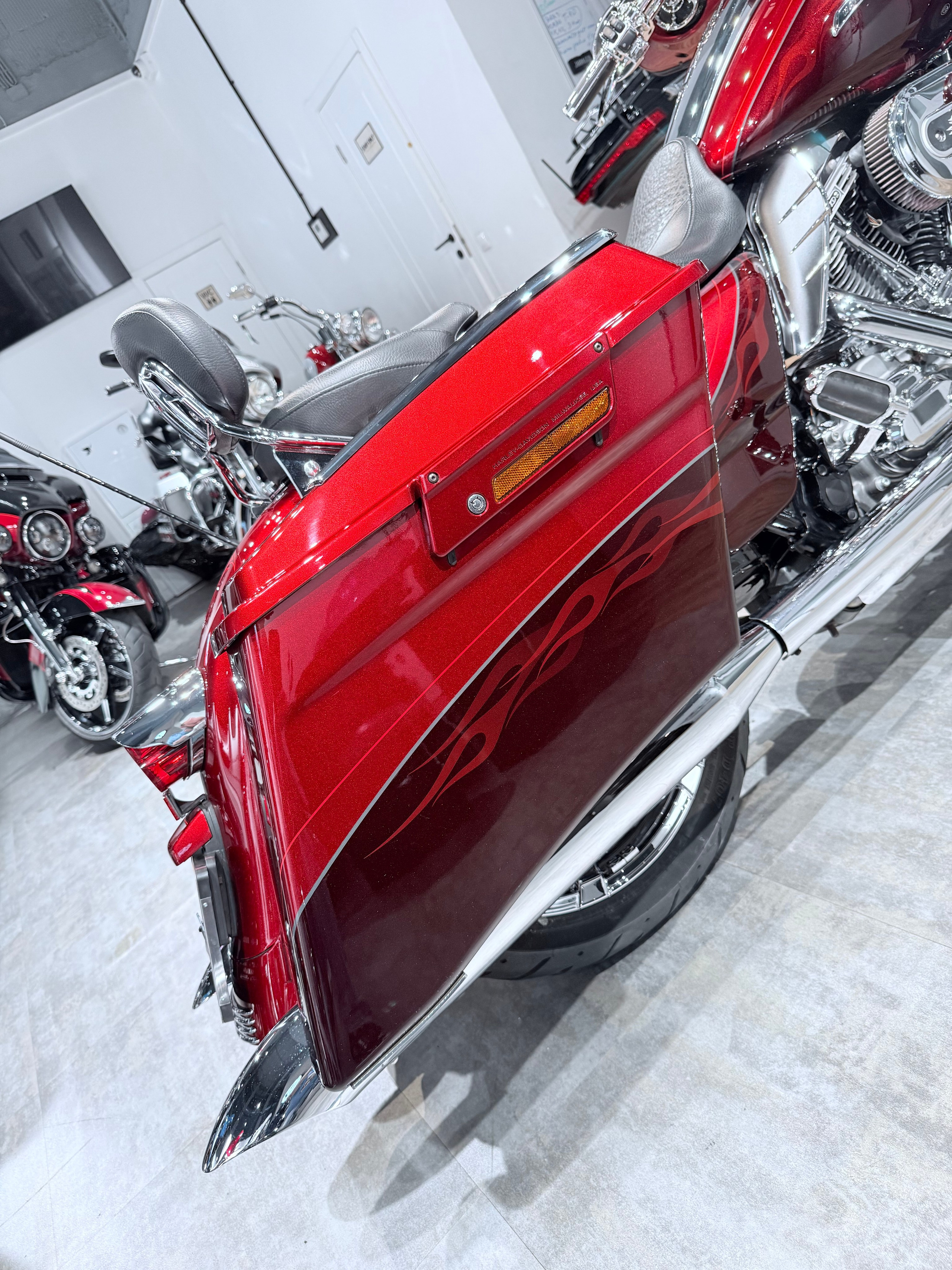 CVO Street Glide (Ruby Red). Hello Davidson, Москва. Только хорошие мотоциклы…