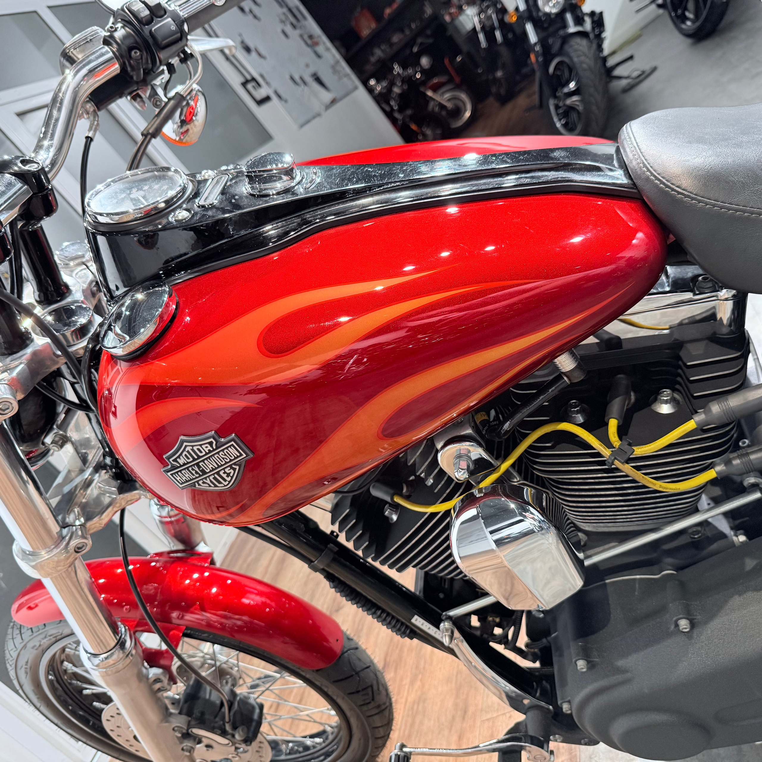 2012 Dyna Wide Glide 96 Red Оrаngе Flames. Hello Davidson, Москва. Только хорошие мотоциклы…