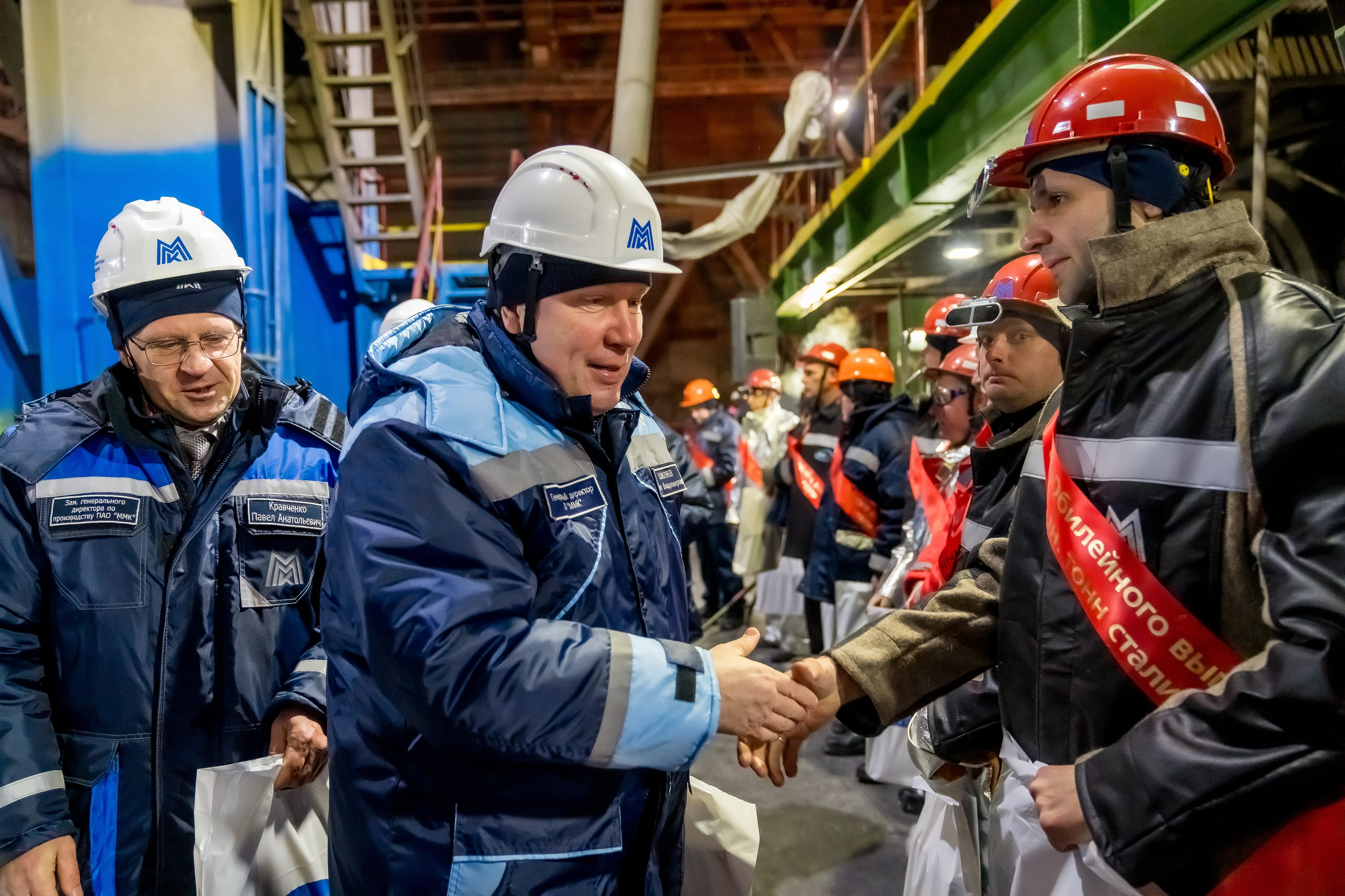 ККЦ выплавил 900-миллионную тонну стали. Сергей Петруша. Фотограф