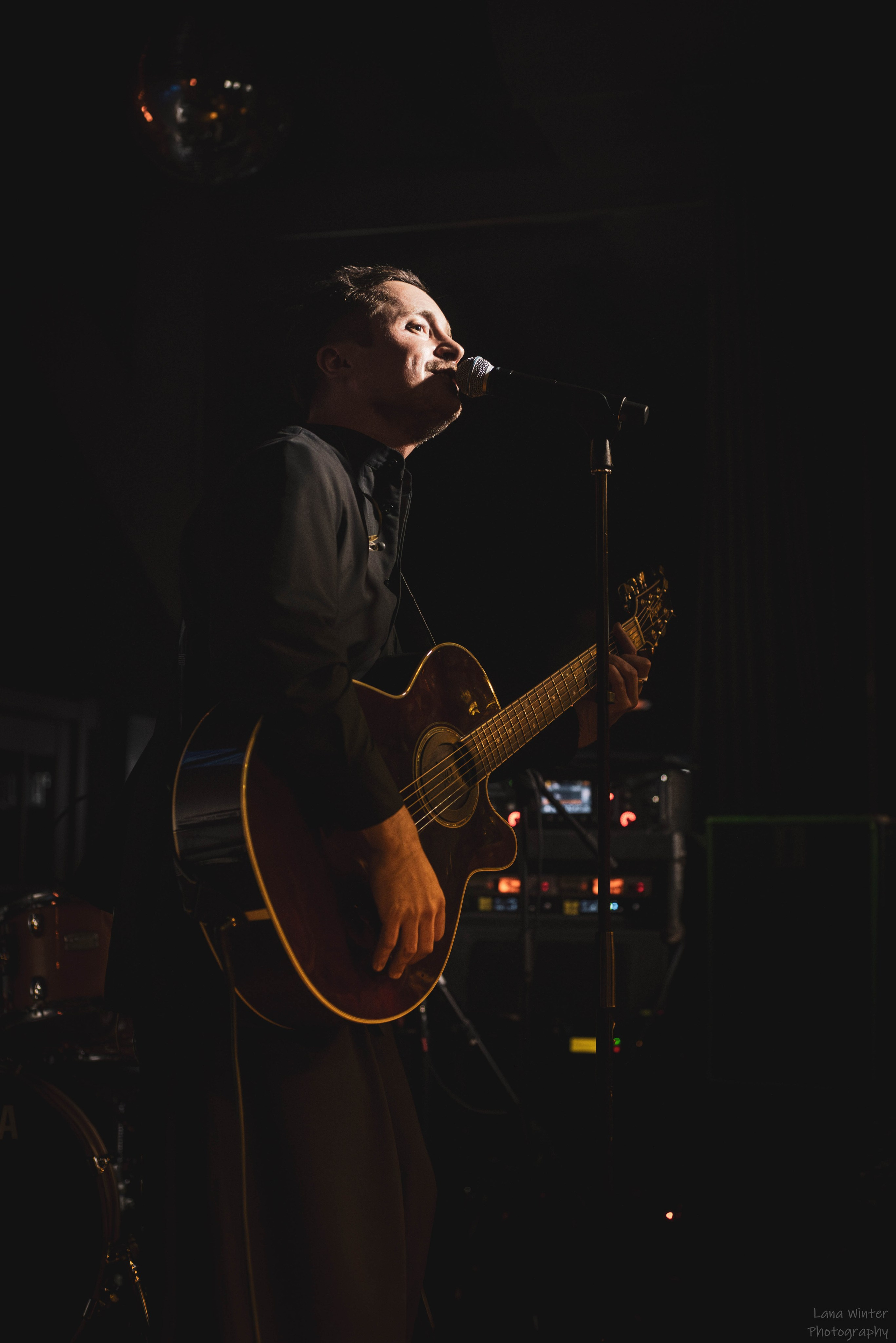 Площадь Восстания (8 марта 2025 года, Москва, клуб Техника Безопасности). Фотограф Светлана Блинова, Москва и Московская область