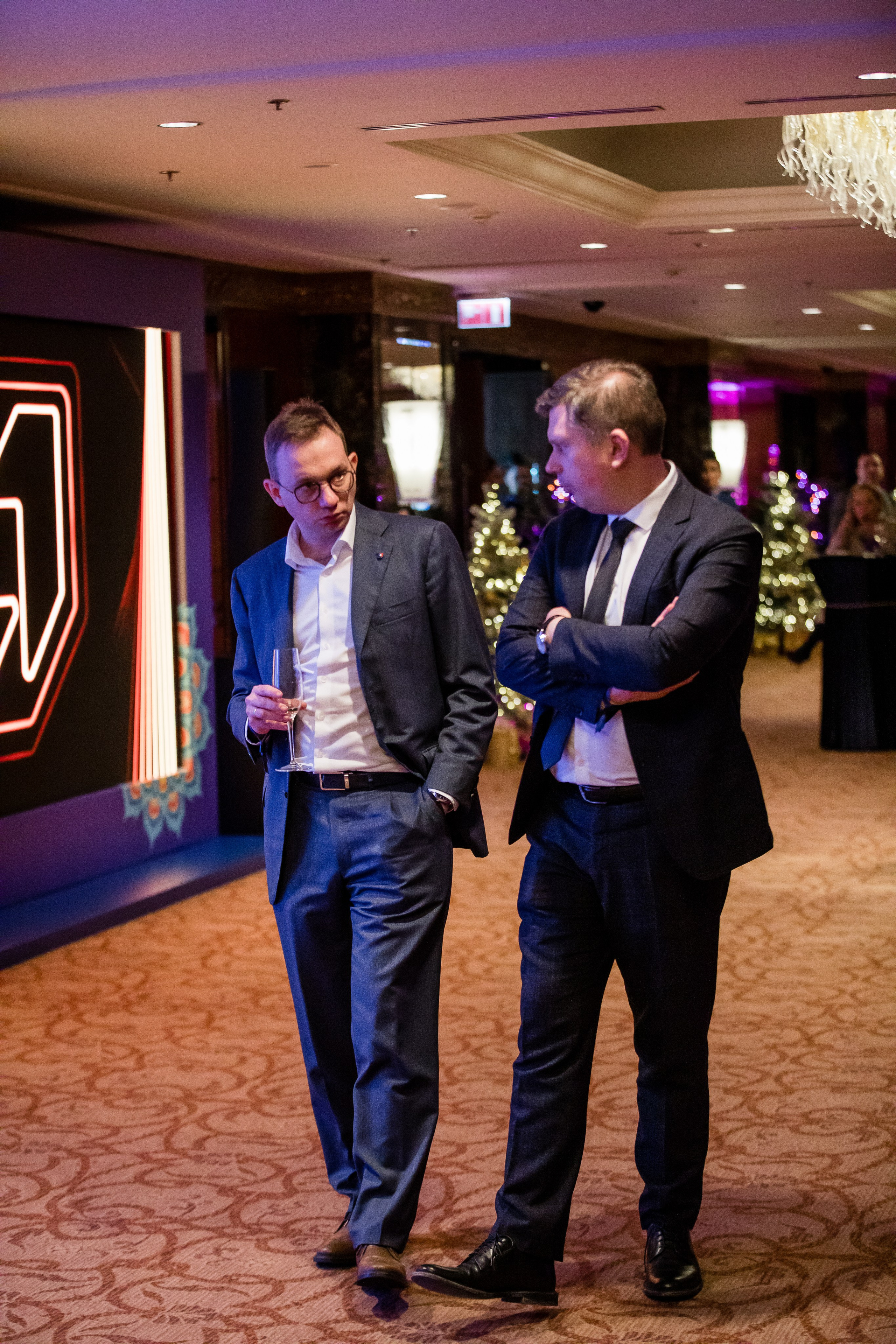 ПСБ. Репортажной и Свадебный фотограф Слава Цесарь