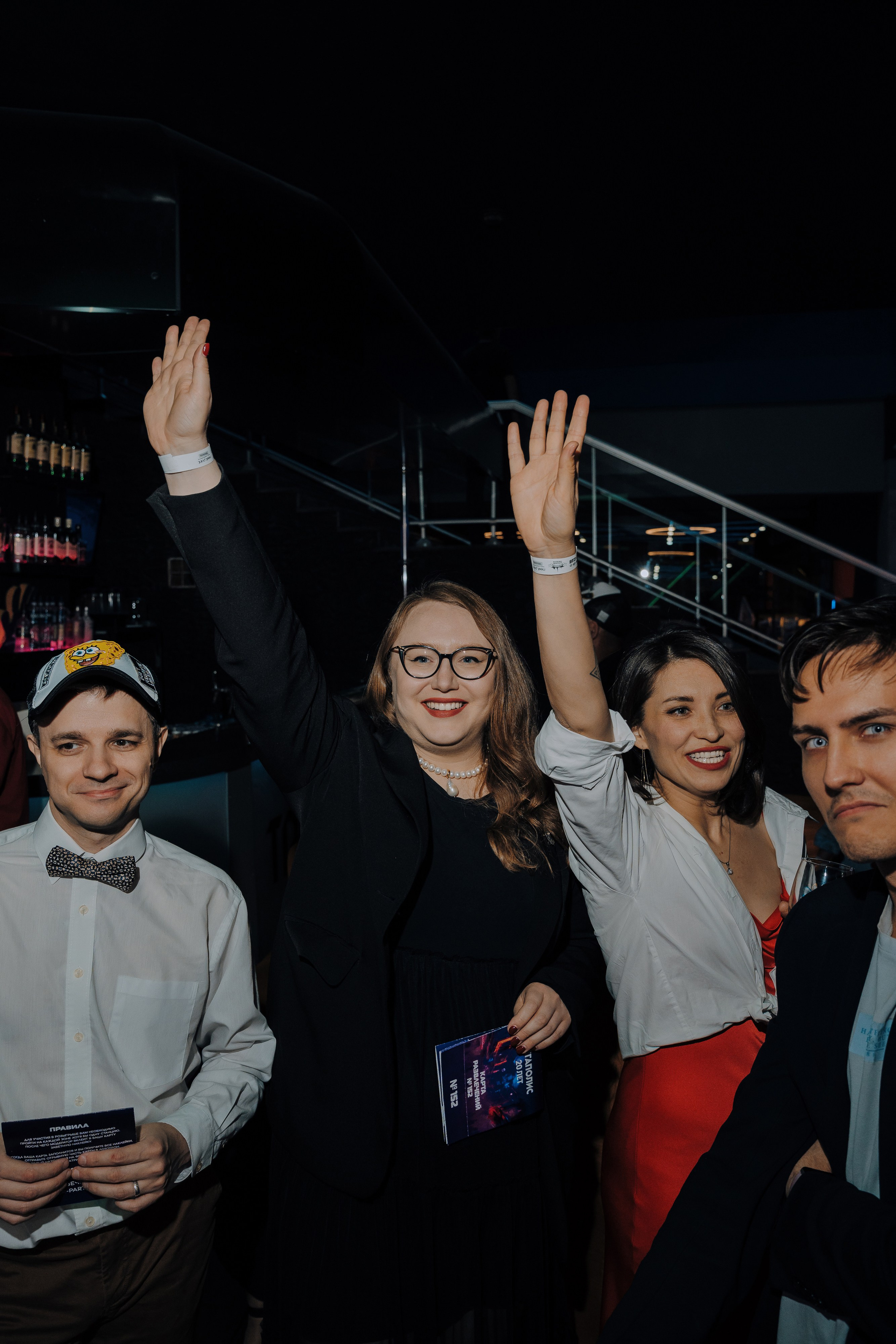 20 ЛЕТ МЕГАПОЛИС ЧЕЛЯБИНСК ХЕДЛАЙНЕР ЕЛКА. Репортажный фотограф Зуев Роман г. Челябинск