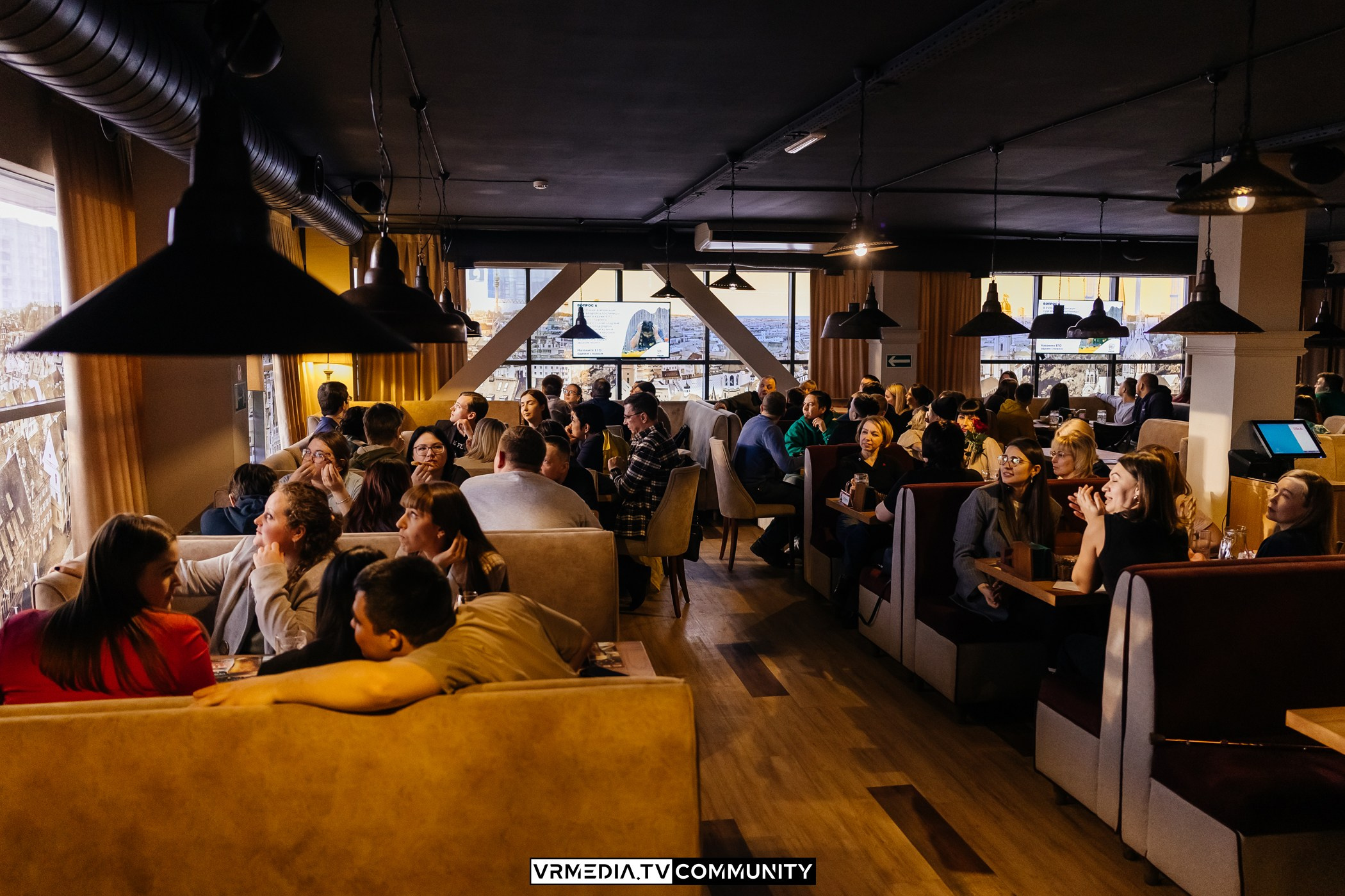 Эйнштейн Party в ресторане «Мюнхен»