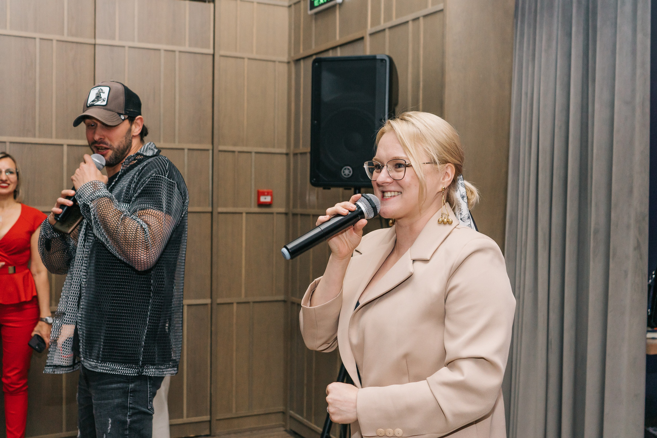 Бизнес-стендап. Женский фотограф в Москве Анастасия Сидорова