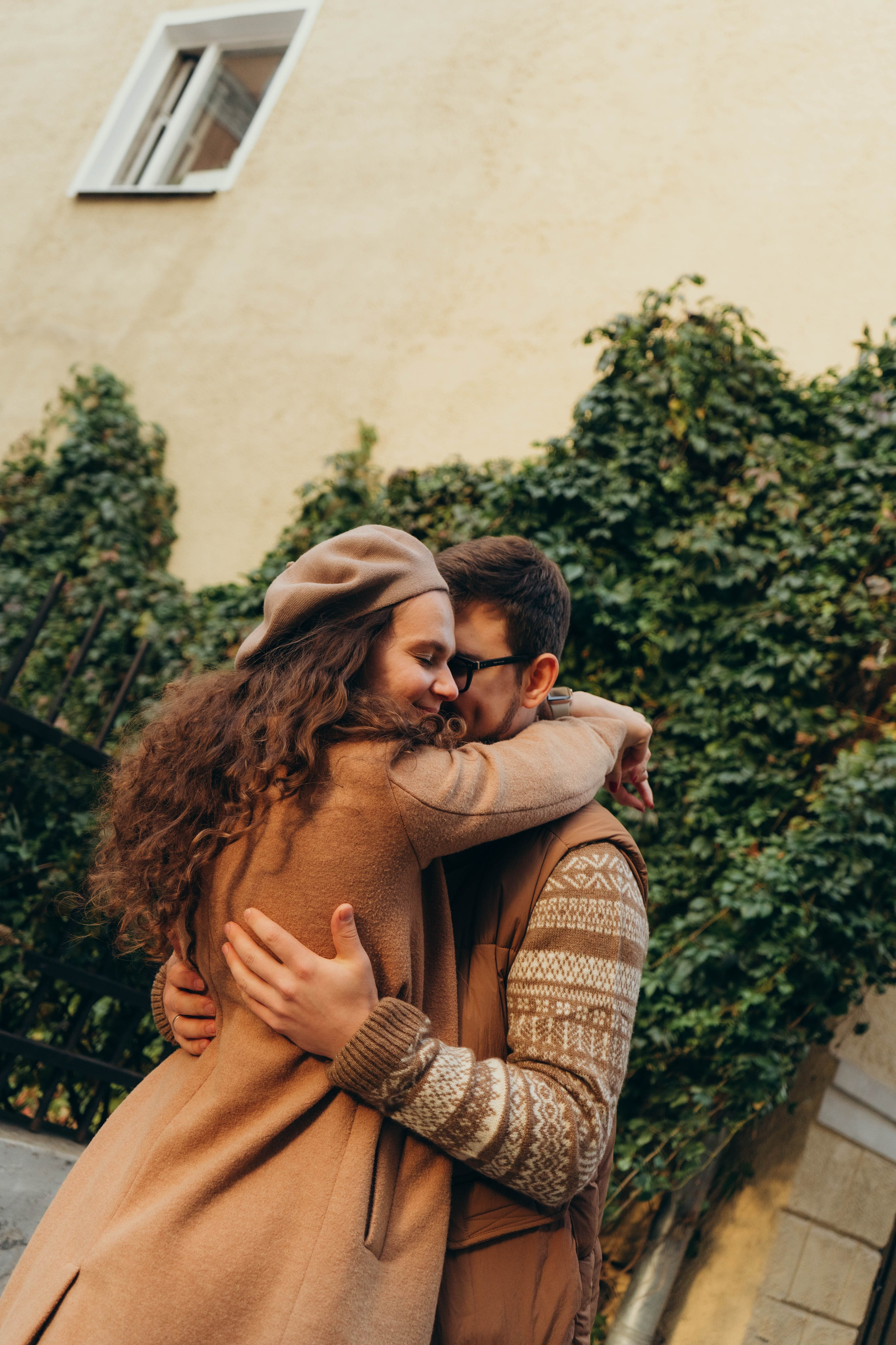 Аня, Влад и Джонни