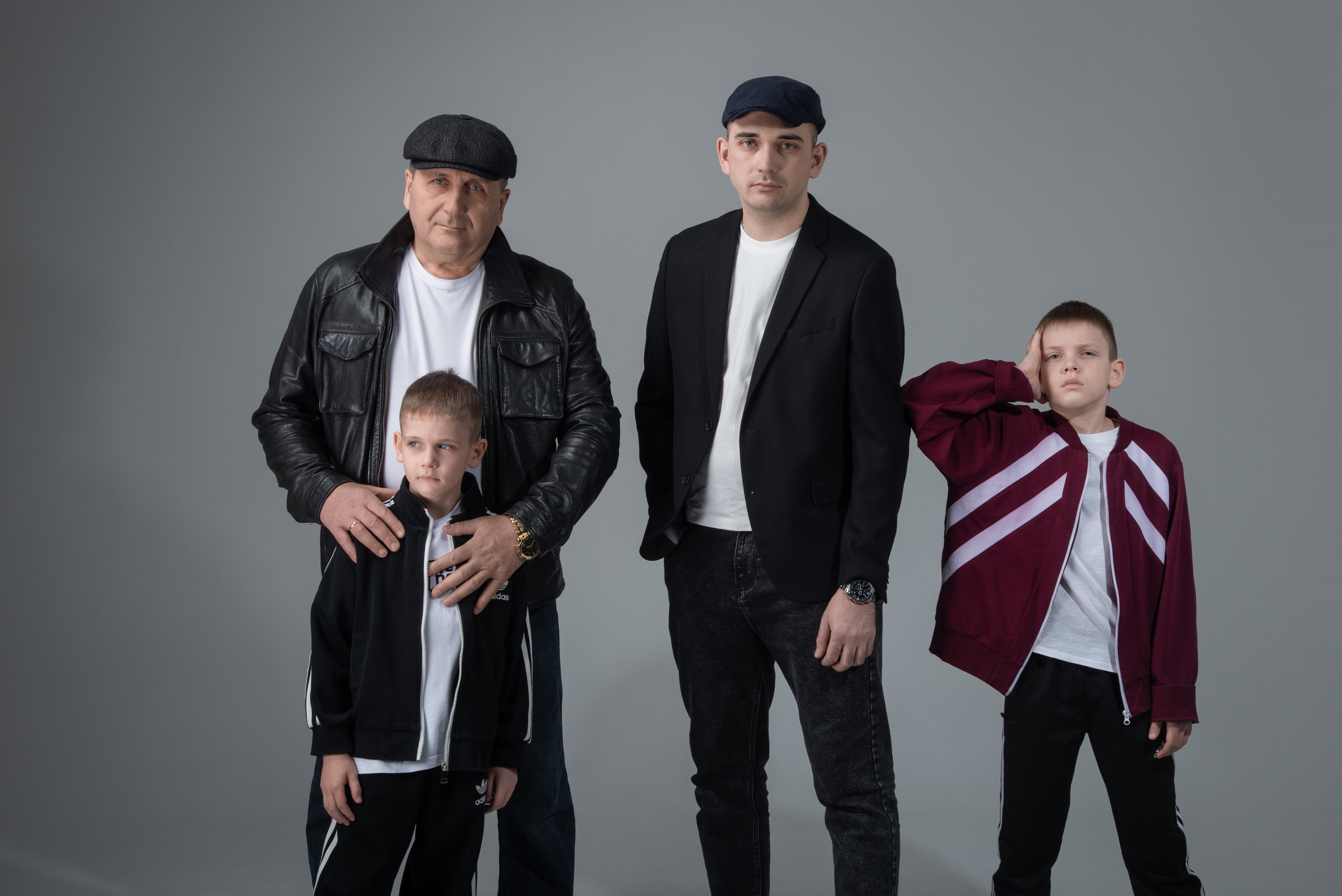 Большая семья три поколения. Свадебный и портретный фотограф в Омске Матвей Краузе