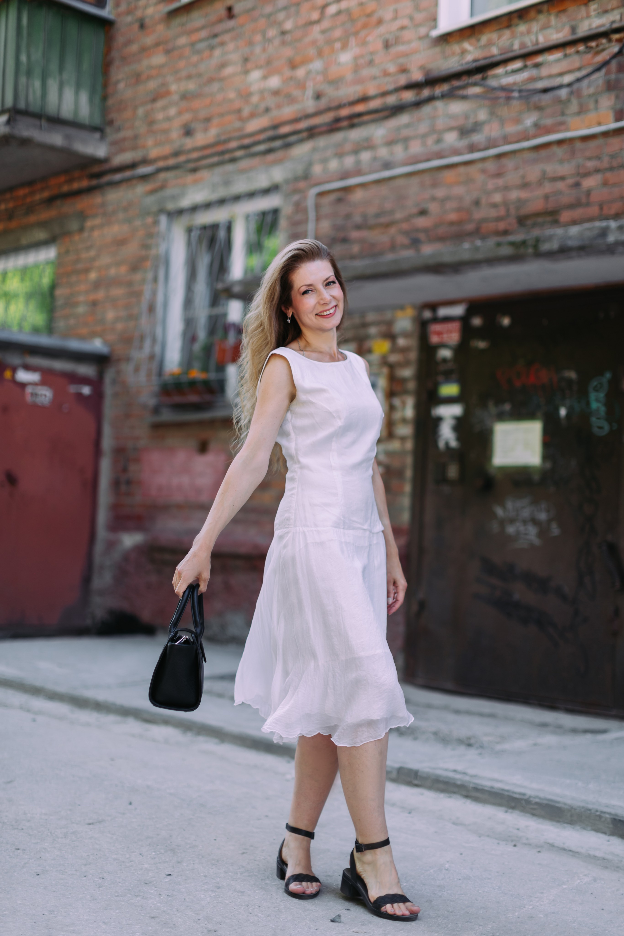 алёна малахова фотограф новосибирск семейный детский домашняя фотосессия в новосибирске день рождения репортажная съёмка фотосессия с лошадьми на конюшне деревня алтай  на природе фотосессия в детском саду мама и сын предложение руки и сердца идея  помолвка фотосессия берег закат детский день рождения годик торт аниматор лофт игровая продолжение следует prodoljenie_sleduet_  корпоратив тимбилдинг первоклашка линейка  контент  бизнес портрет оперный новат франция берет весна девушка мама и дочь мать и дитя