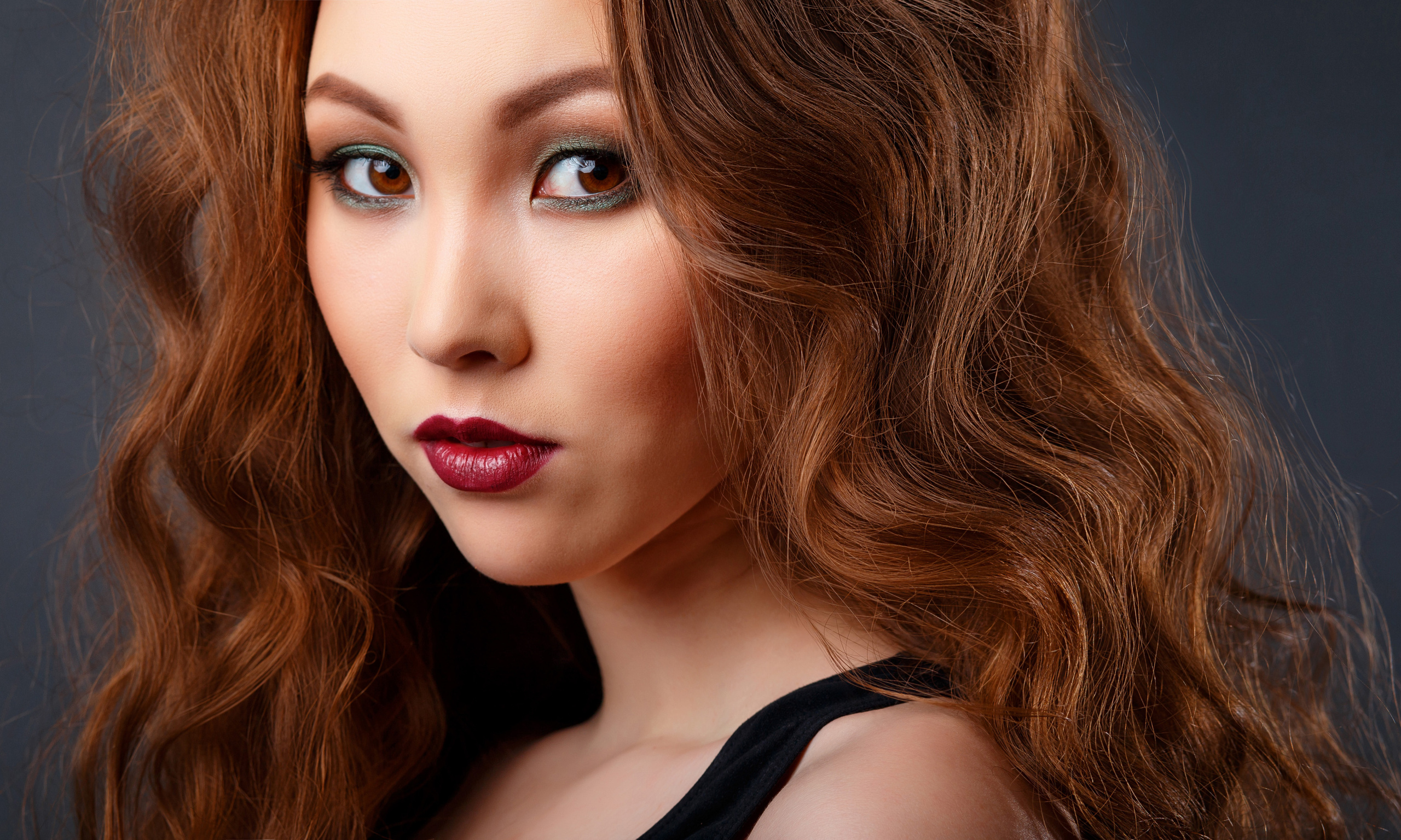 Женский портрет