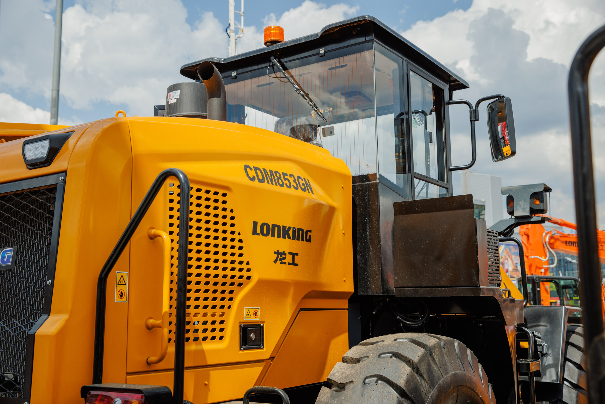 Выставка Спец. Техники. Фотограф Москва Шептаев Артём