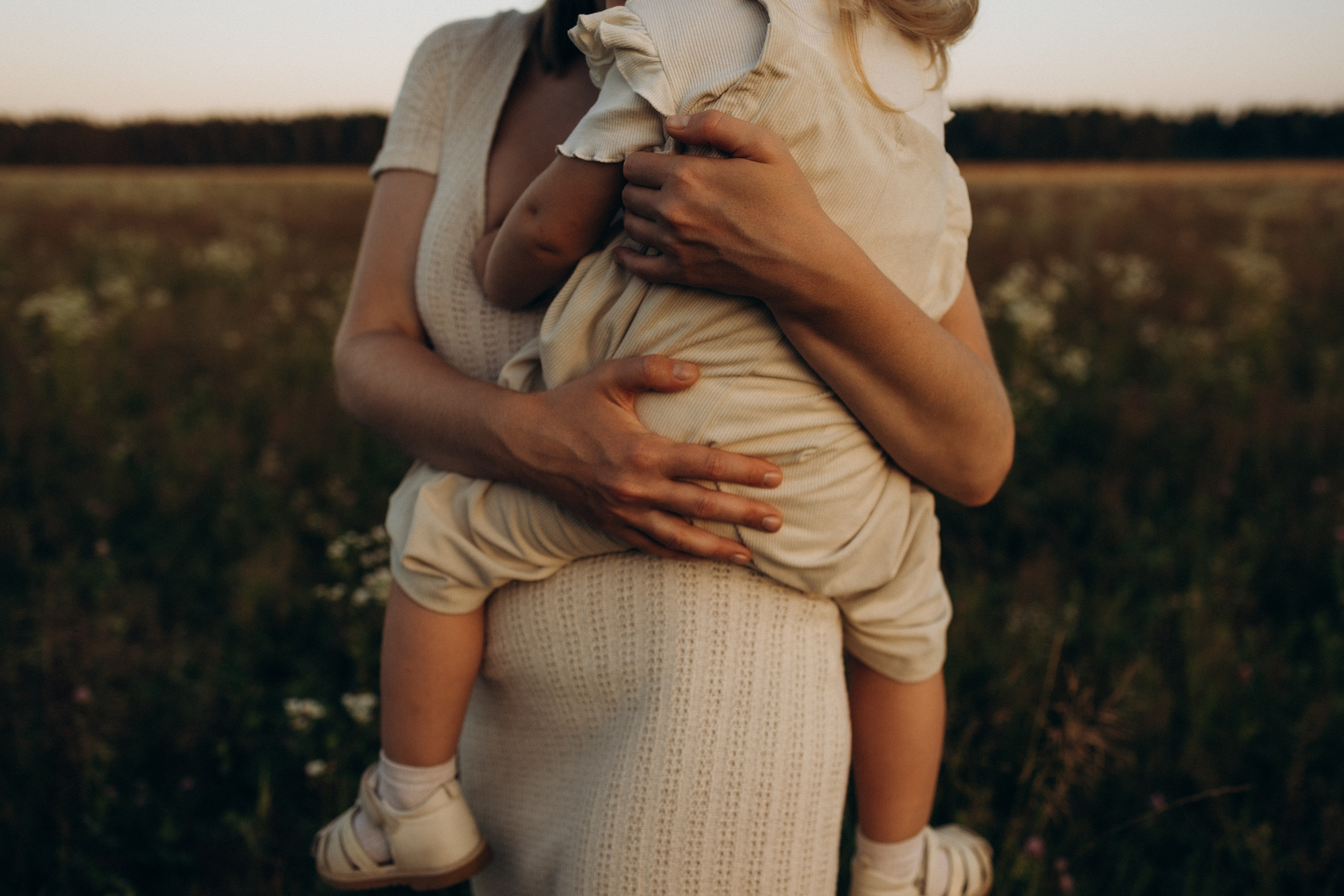 Мамочка и дочка (27.07.2025) г. Жуков (Калужская обл.). Надежда Стар семейный и церковный фотограф в Жукове и Калужской области