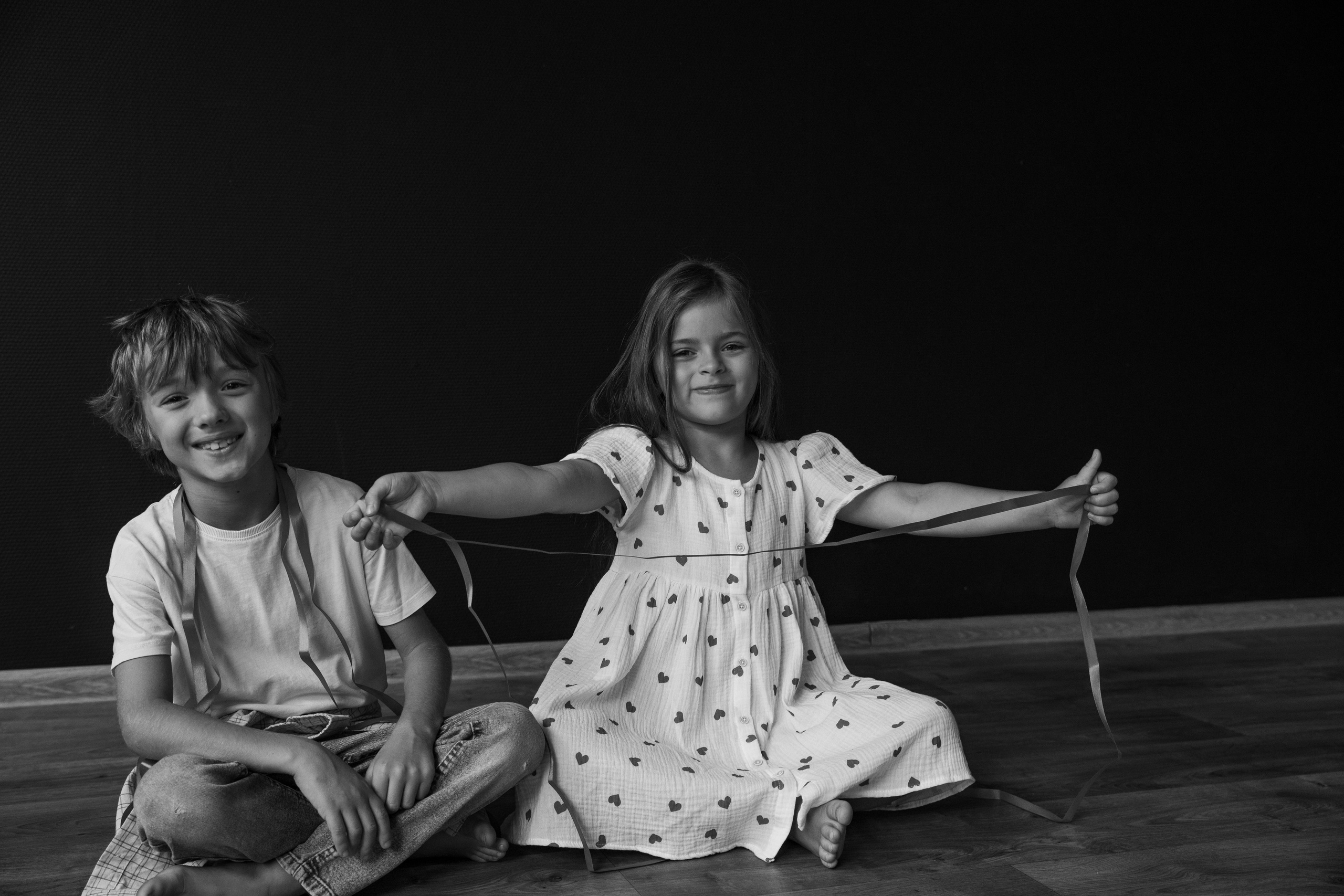 Easter children’s photo session. Professional Photographer in Portugal. Oksana Lomnova