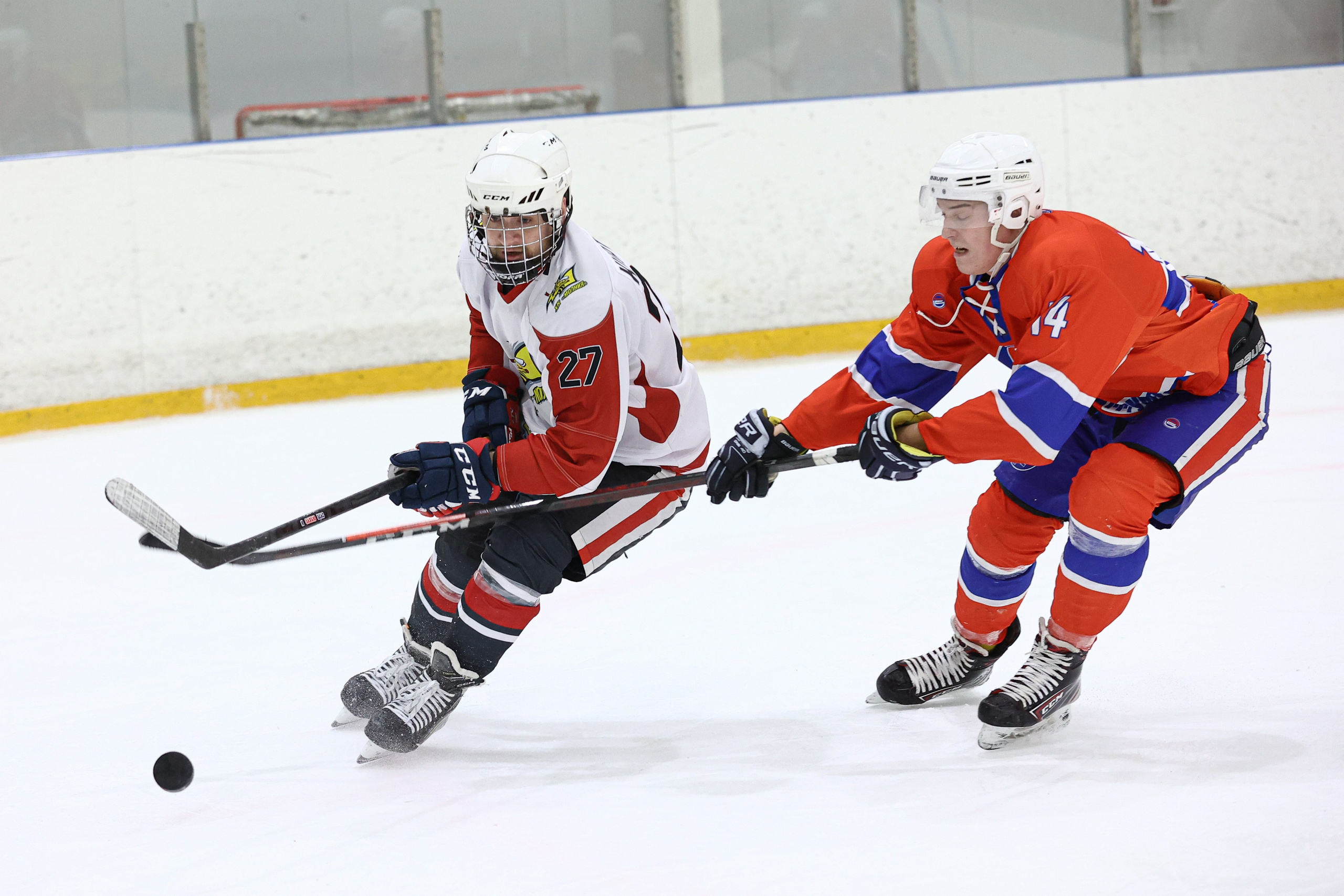 Хоккей. Спортивный фотограф Денис Веселов в Нижнем Новгороде