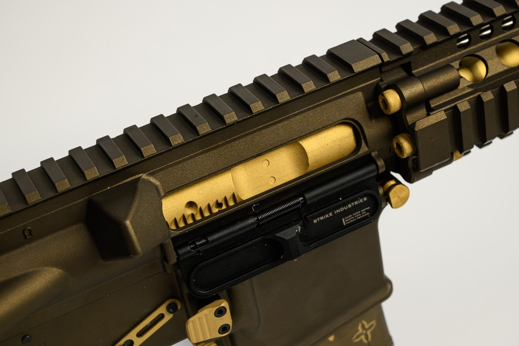 Как проходит покраска страйкбольного оружия в Cerakote. Страйкбольная мастерская Бигич Воркшоп