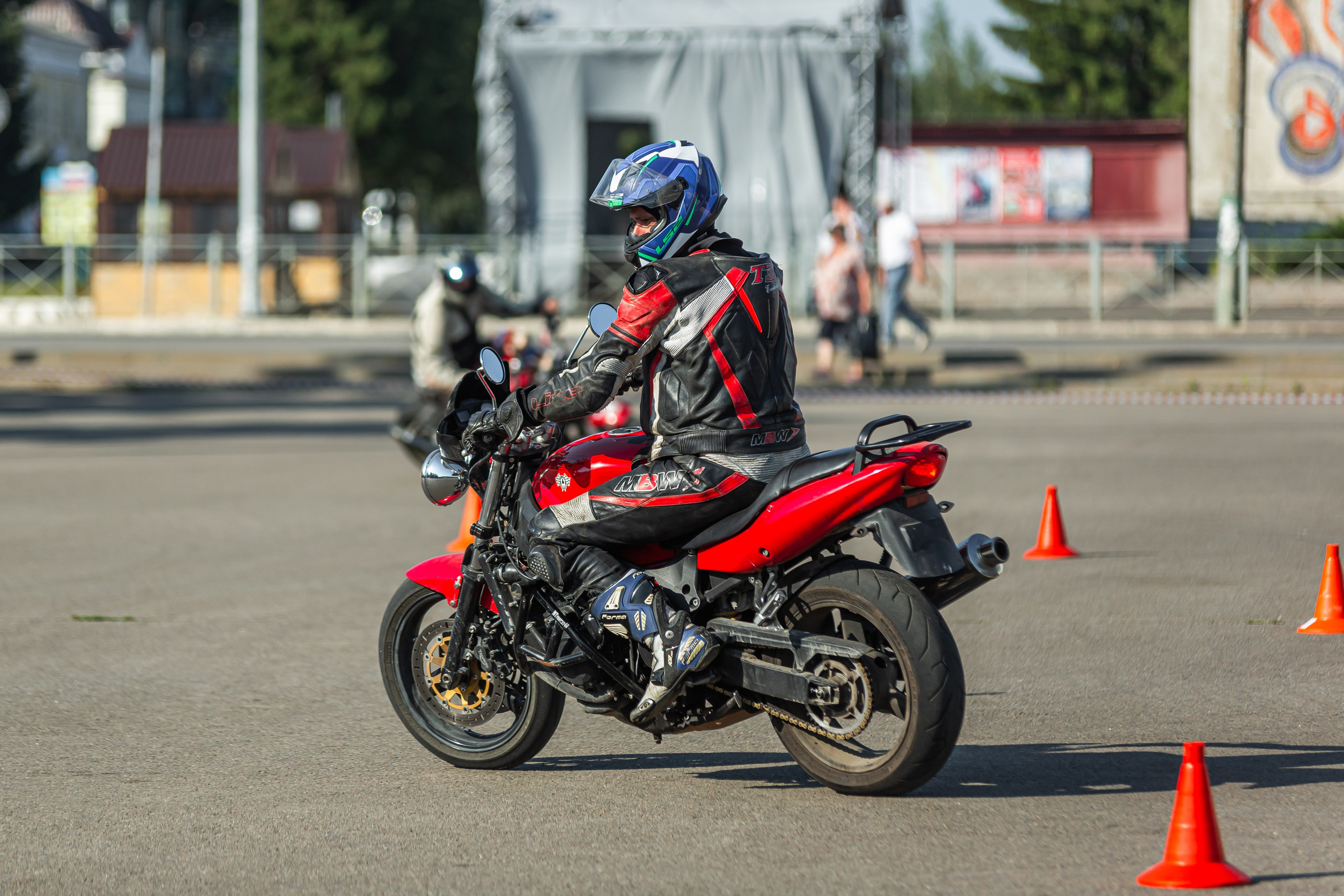 Мотоджимхана 2024 Мценск. Профессиональный фотограф в Мценске и Орловской области