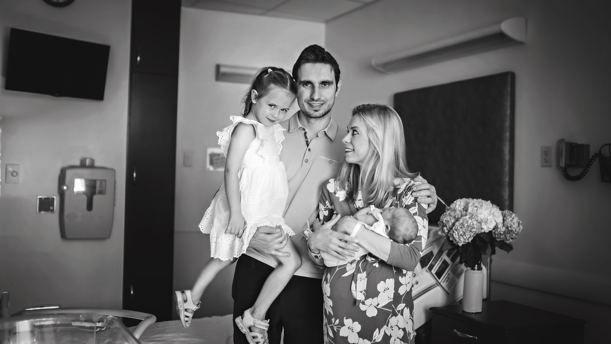 Fresh 24/48 newborn photos | First days in the hospital or at home | Anny Smirnova