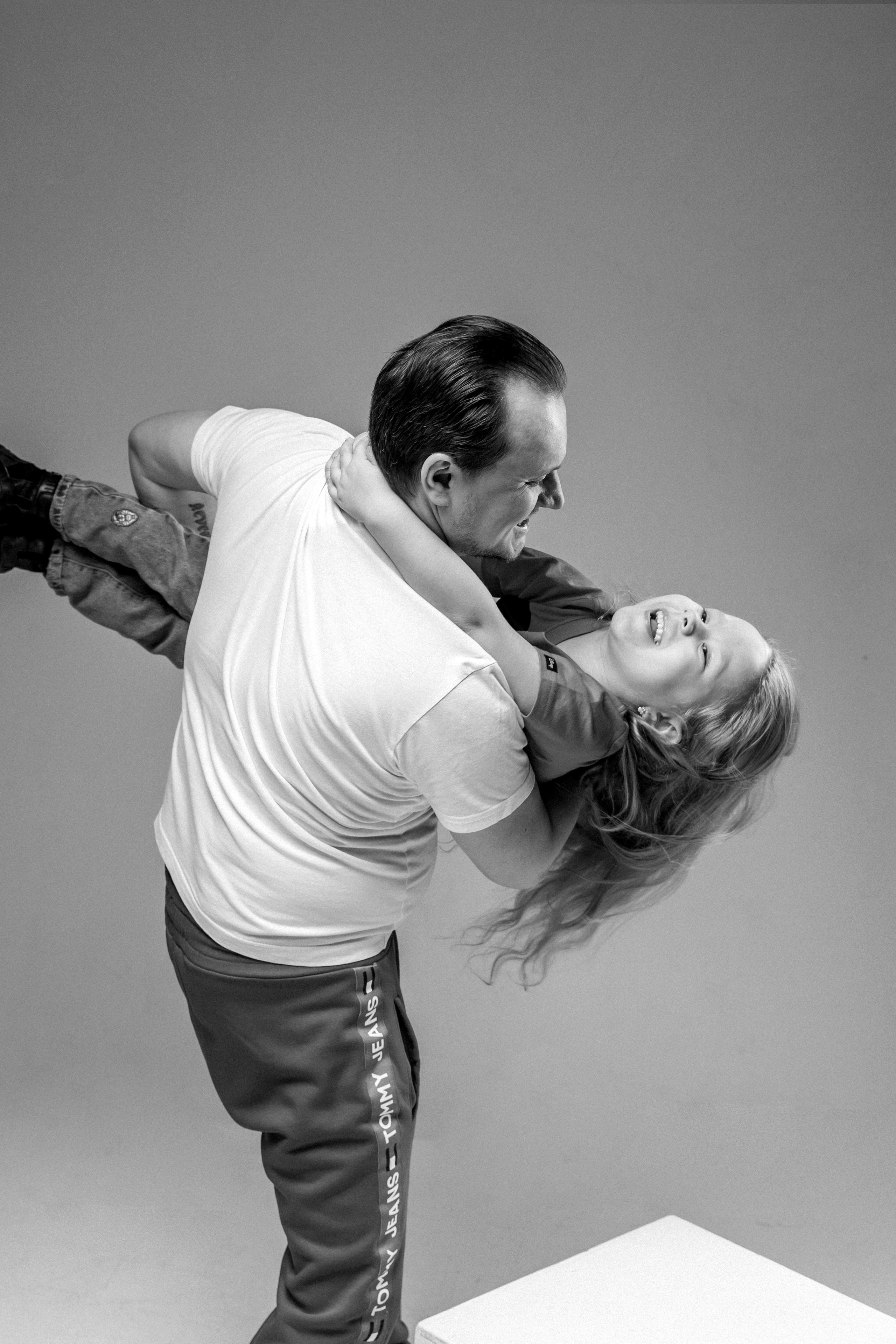 Семейный контент для ЖК «Семья». Свадебный фотограф в Иркутске Сапаров Александр