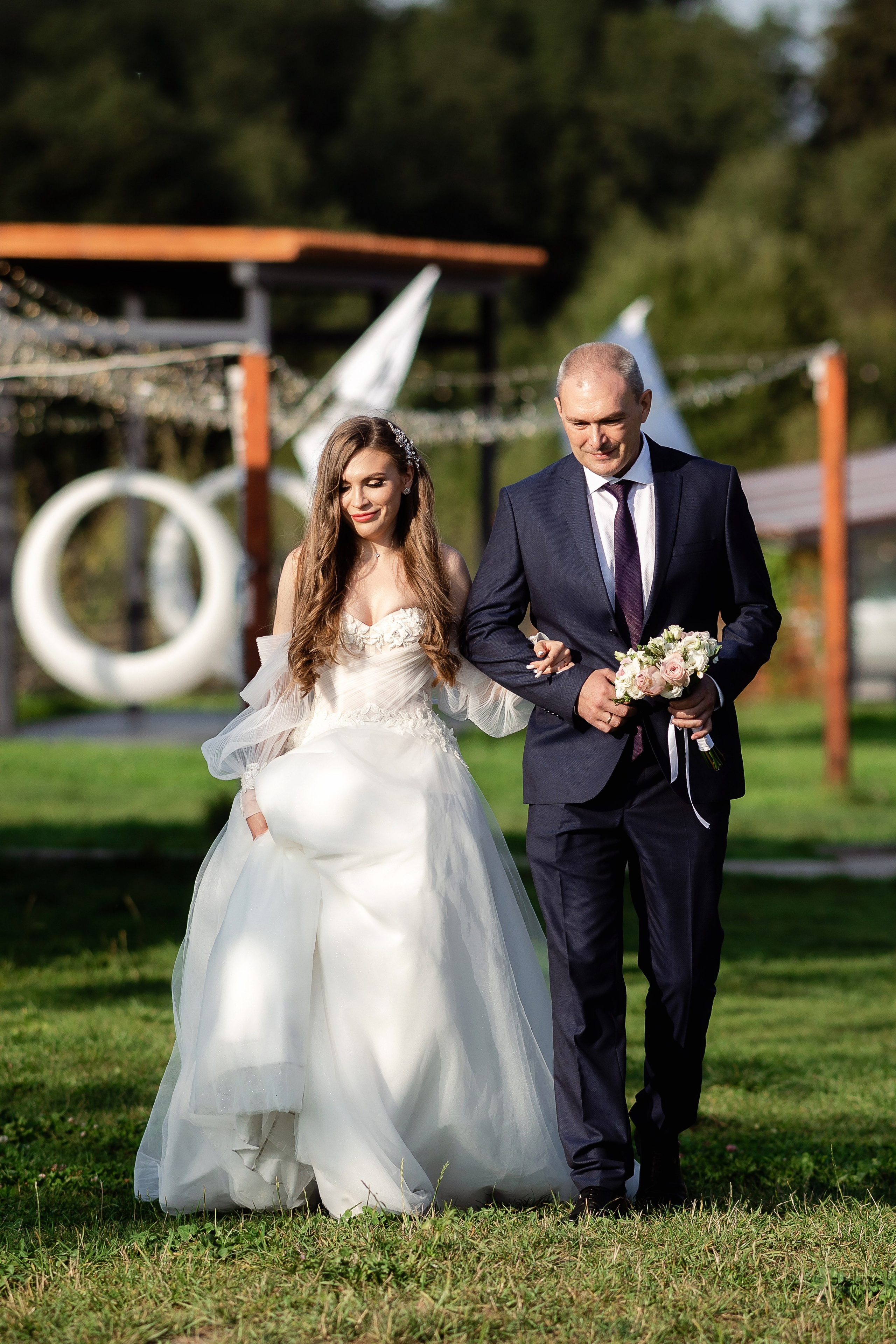 Юля и Александр. Свадебный и семейный фотограф Татьяна Ласкина в Великом Новгороде