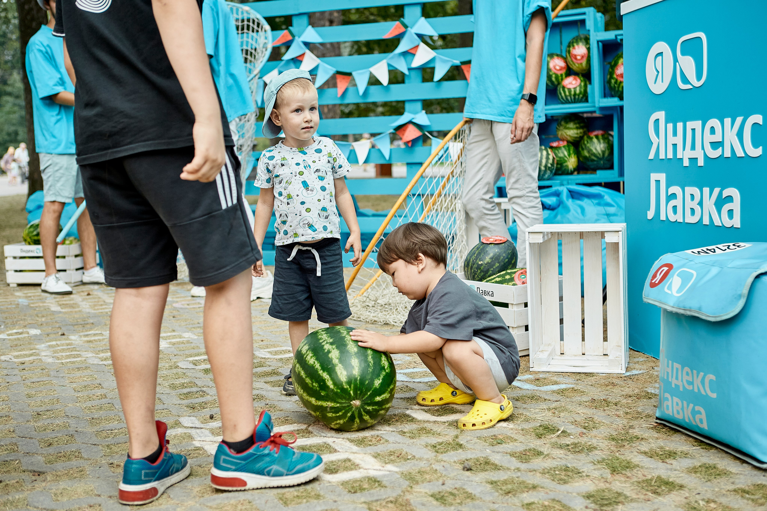 ЯНДЕКС ЛАВКА «АРБУЗНАЯ ФЕЕРИЯ». Фотограф Андрей Егоров