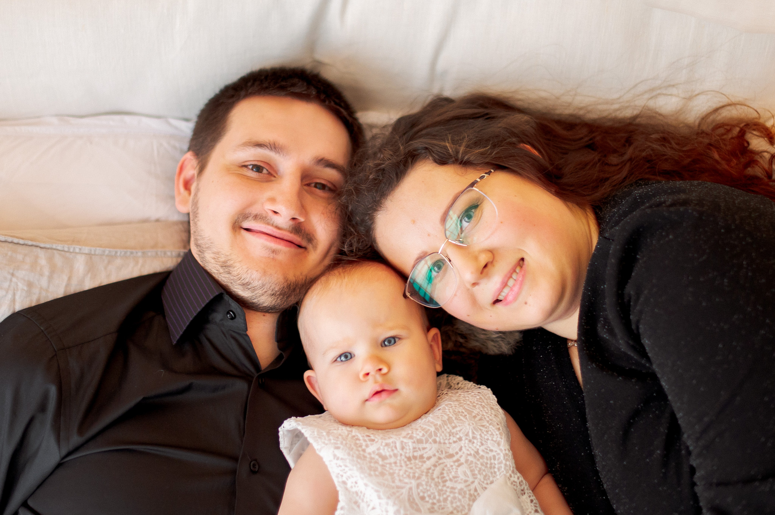 Семейная новогодняя фотосессия в студии. Семейный и свадебный фотограф в Санкт-Петербурге Гришин Юрий