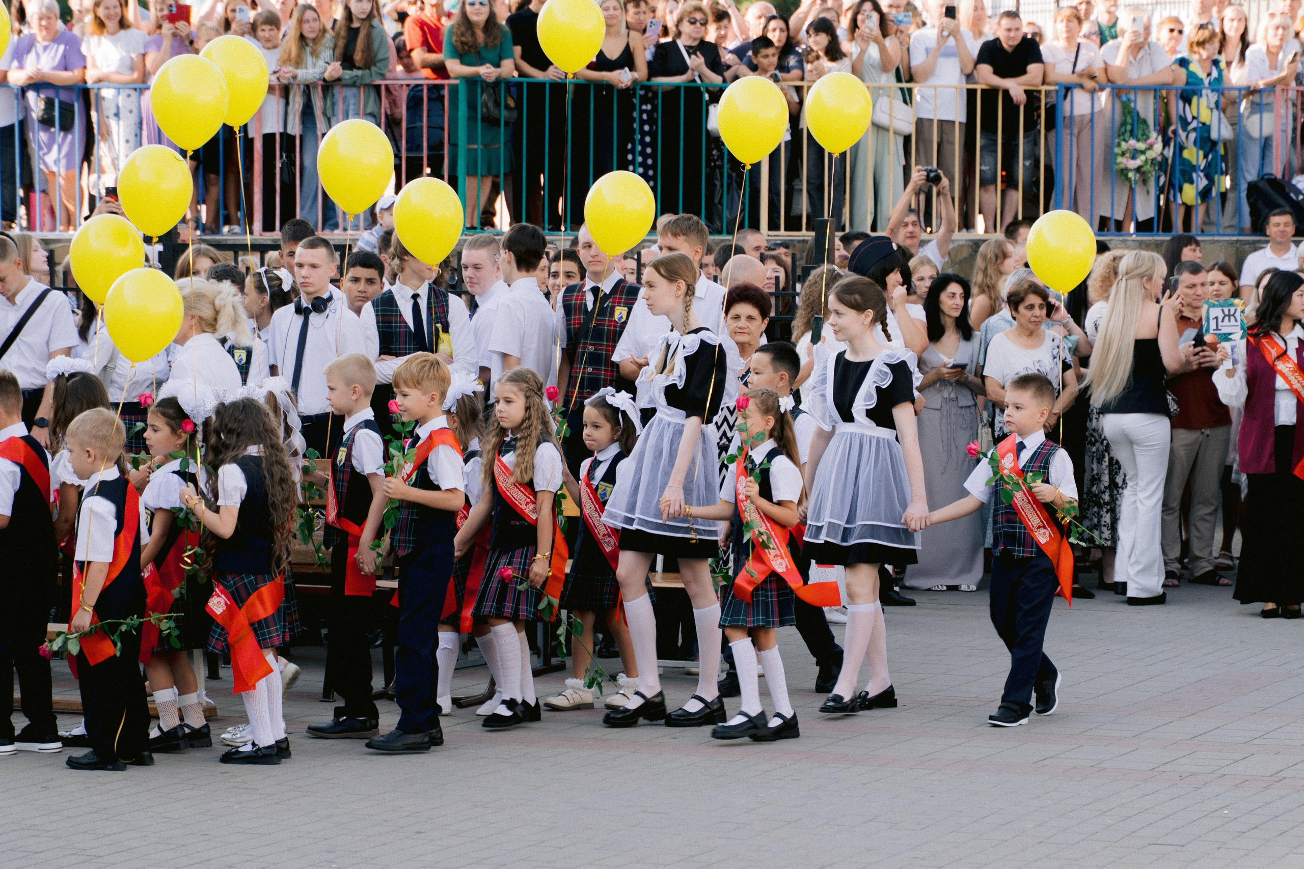 11 класс 40 Школа. Выпускные альбомы Натальи Бутко: Новороссийск, Анапа, Геленджик