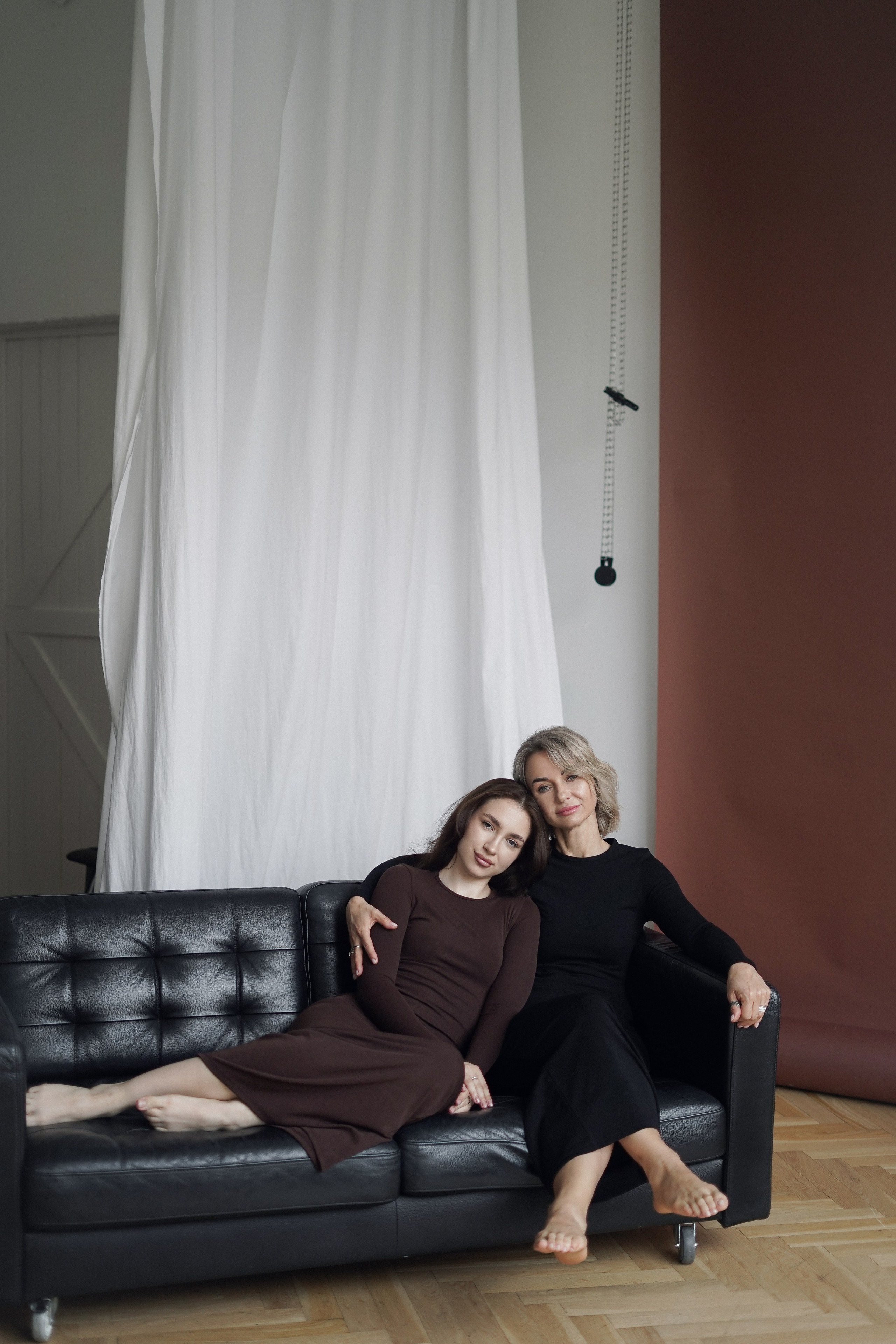 Василиса и Анна. Свадебный и портретный фотограф в Санкт-Петербурге Софья Каркачева