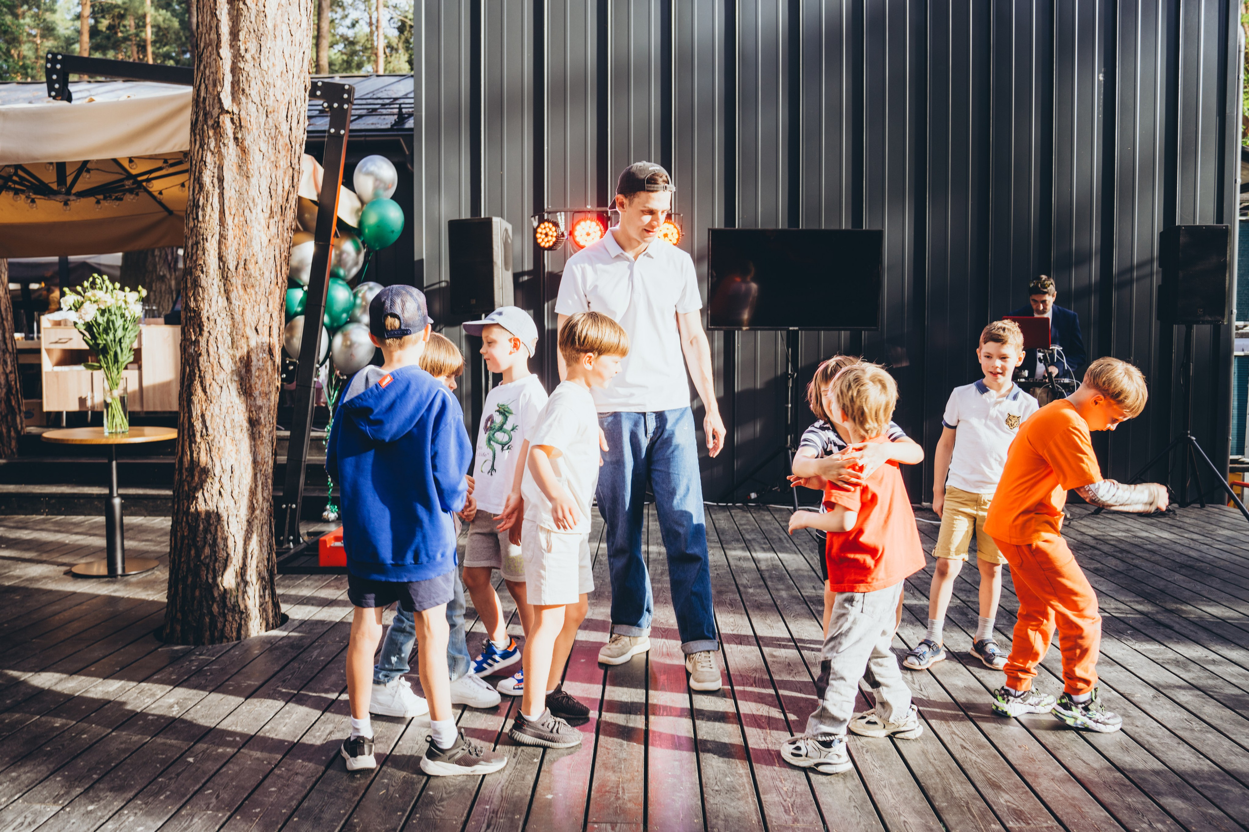 Подборка фотографий с детских праздников